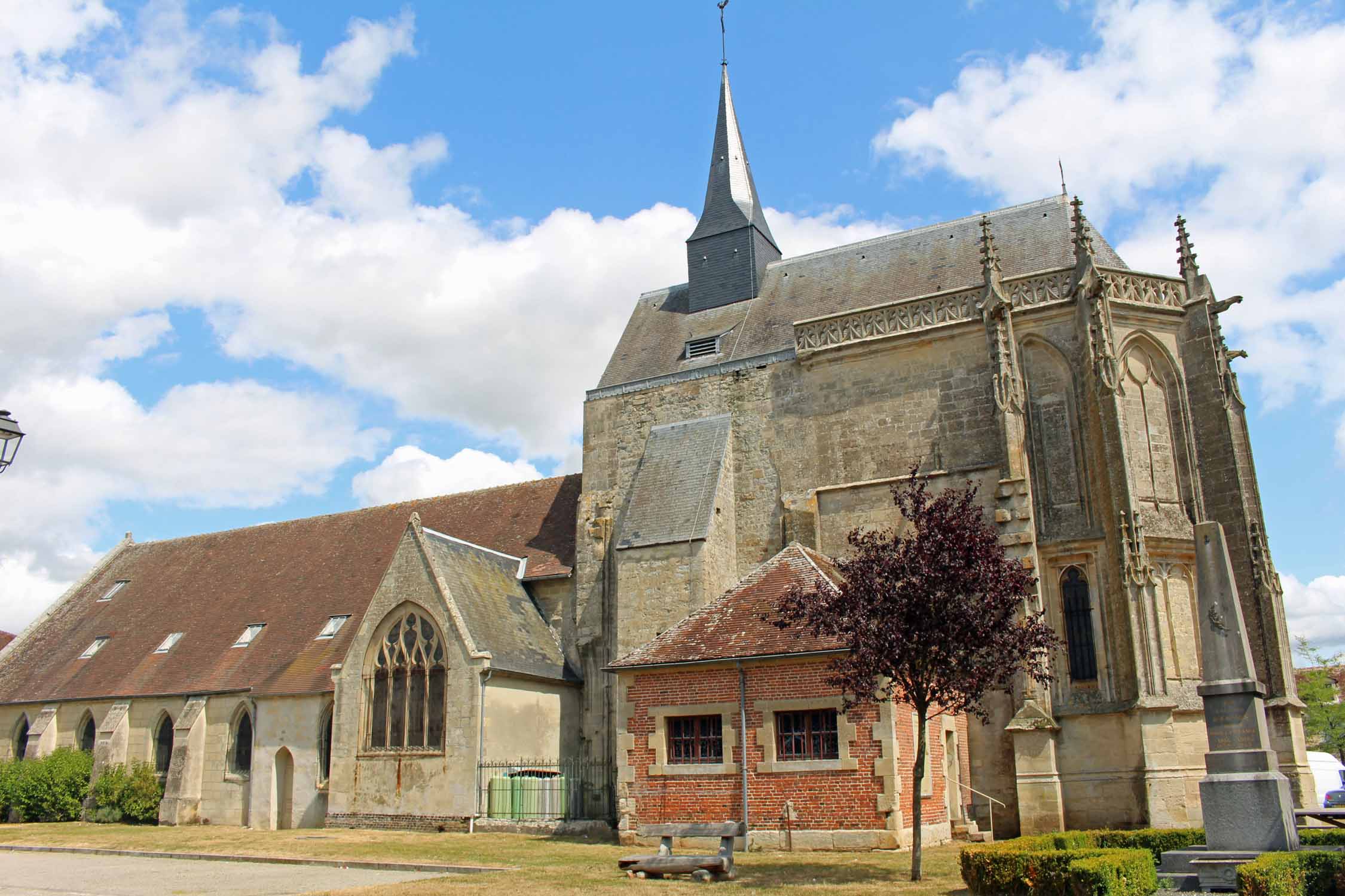 Exmès, église Saint-André