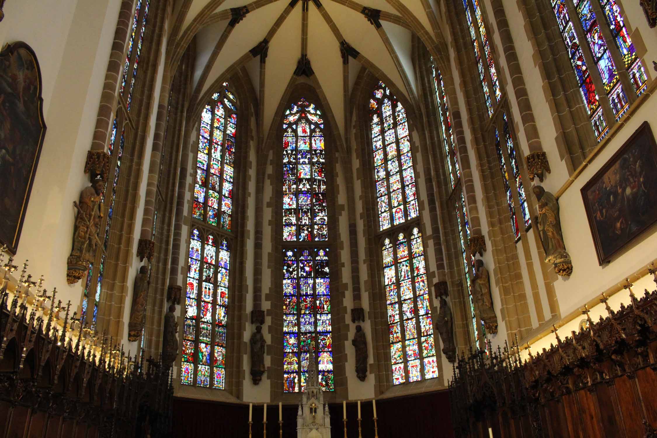 Thann, collégiale Saint-Thiébaut, nef