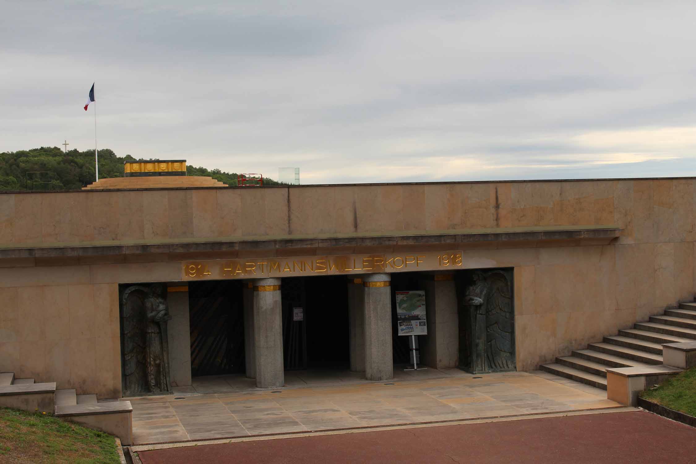 Hartmannswillerkopf, Vieil-Armand