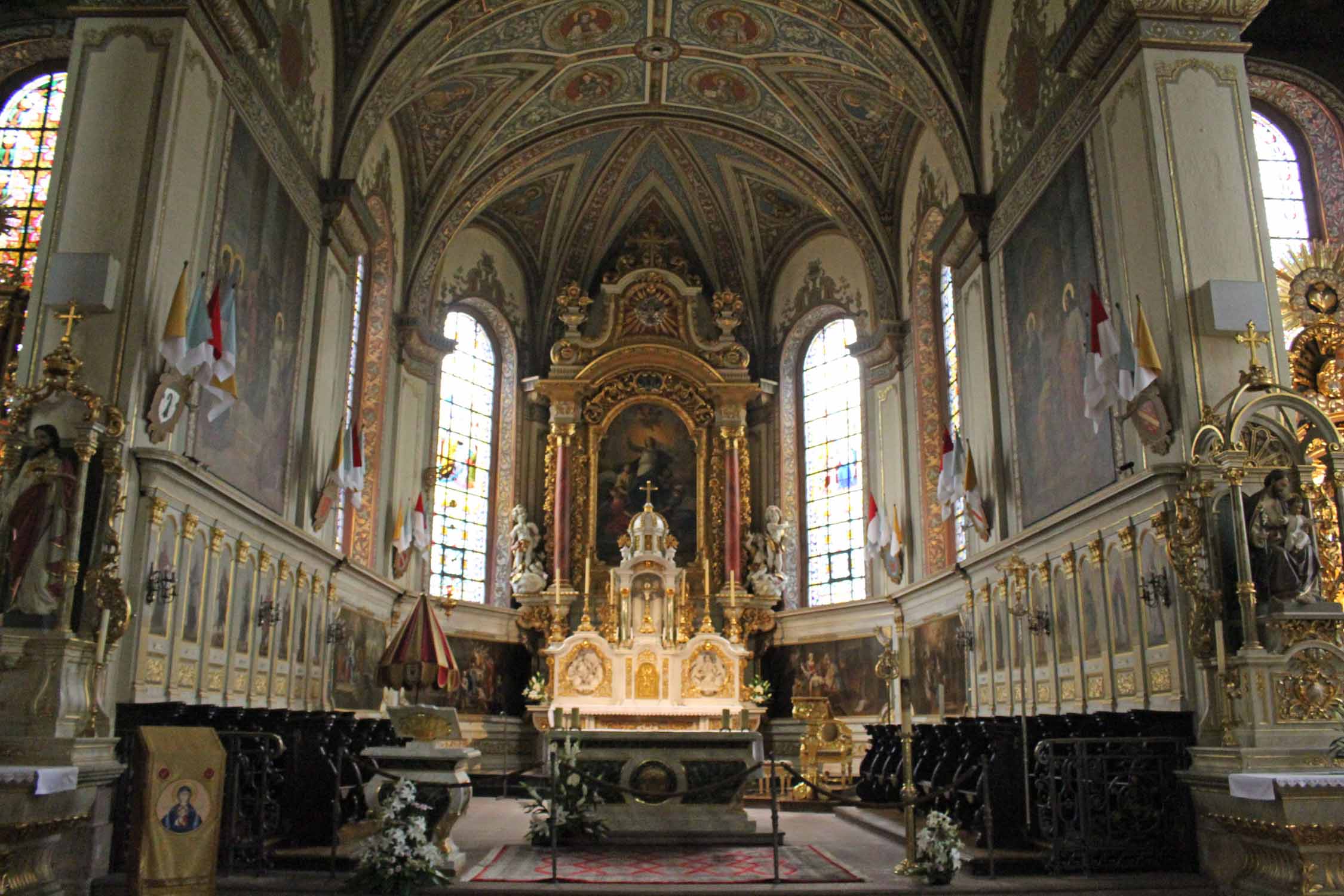 Basilique Notre-Dame de Thierenbach, intérieur