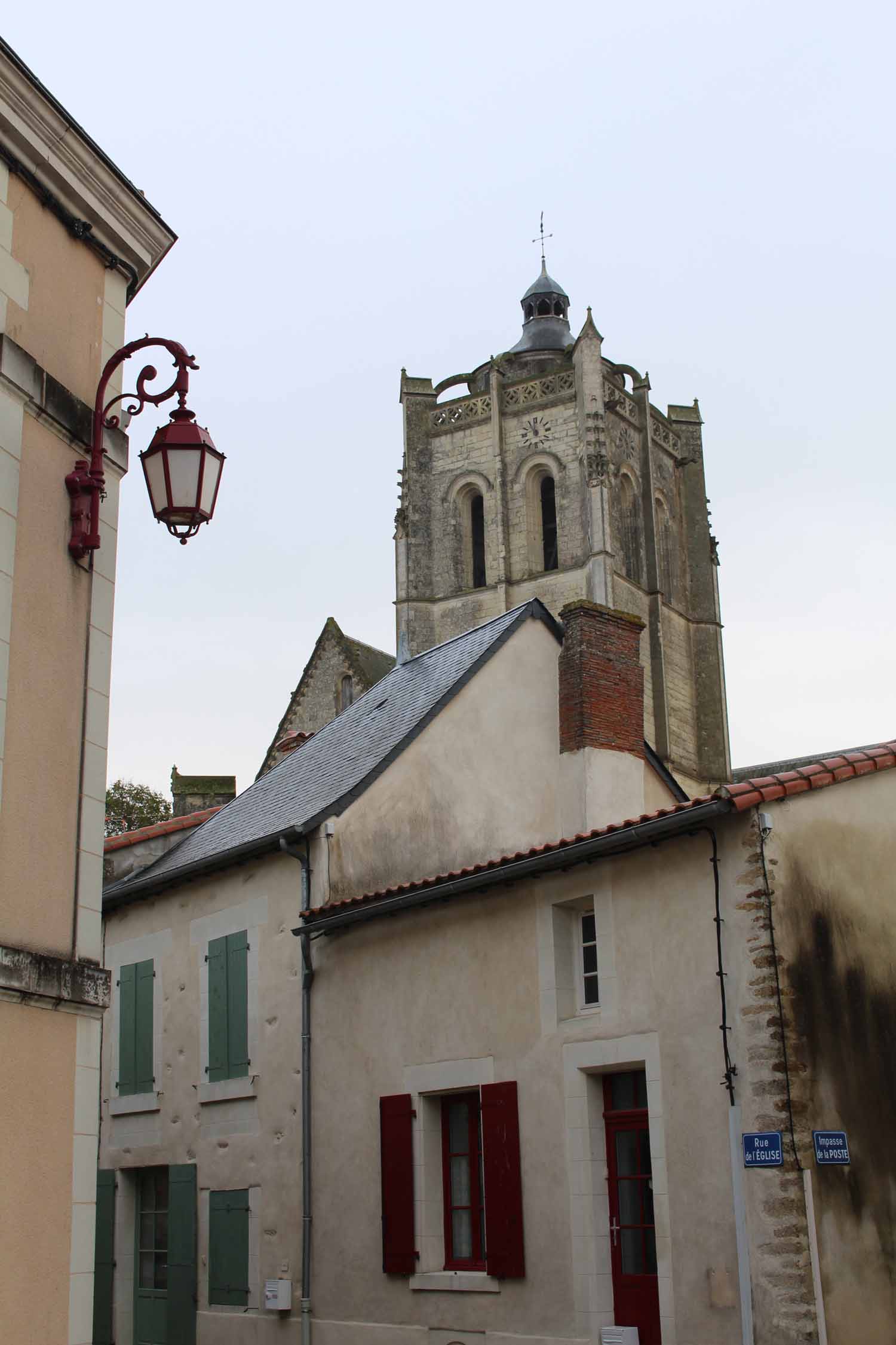 Oiron, ruelle typique