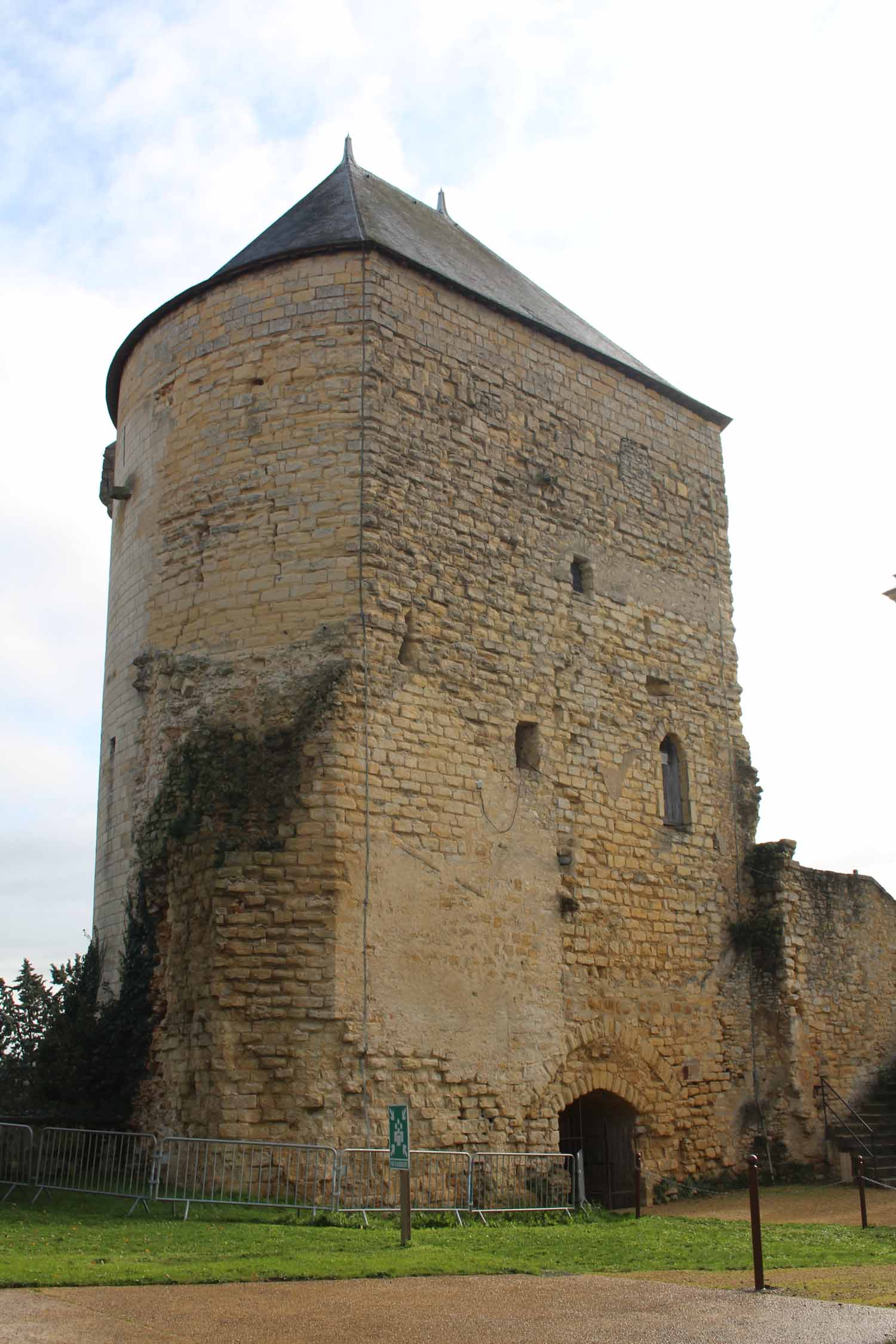 Thouars, tour du Prince de Galles