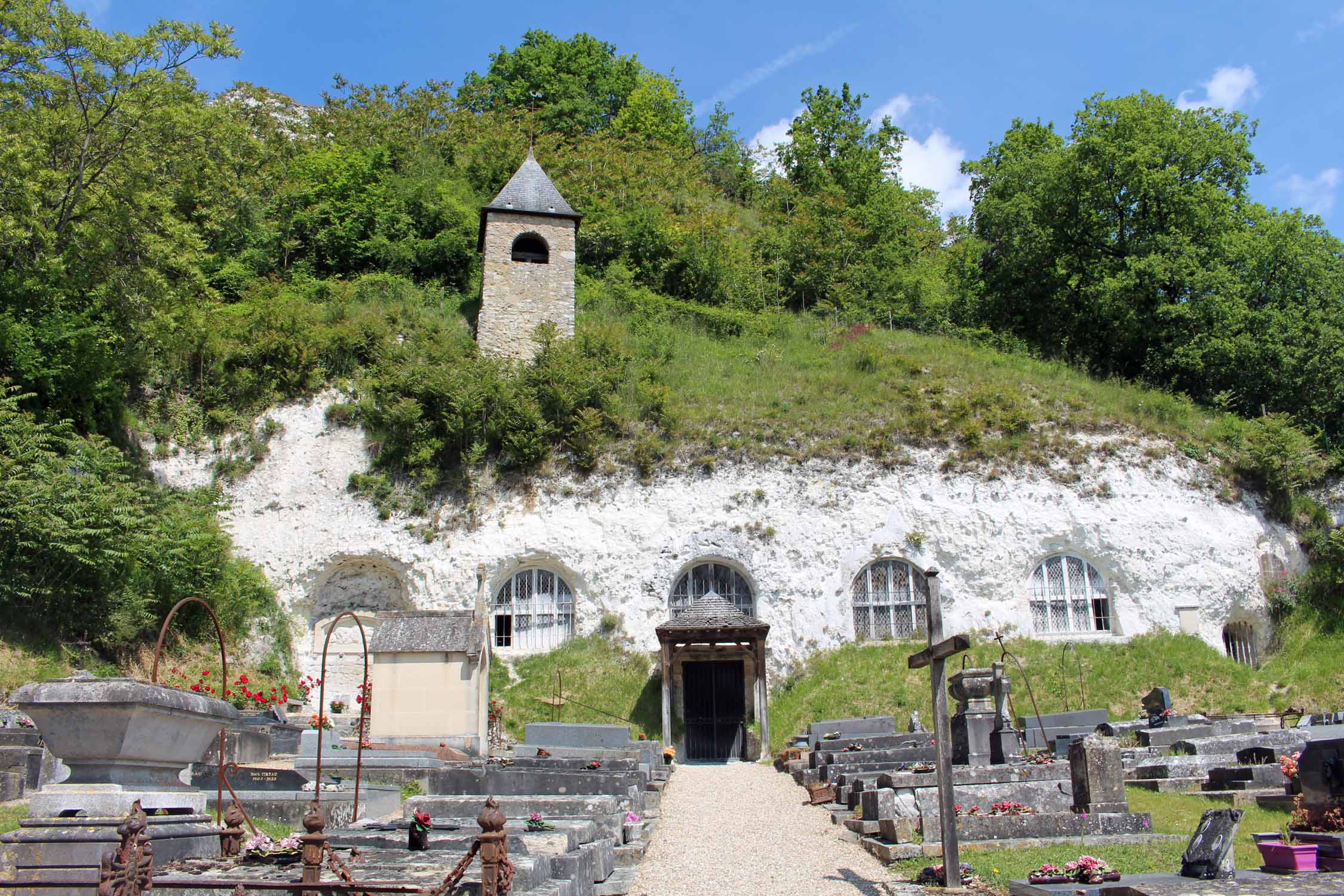 Haute-Isle, église de l'Annonciation