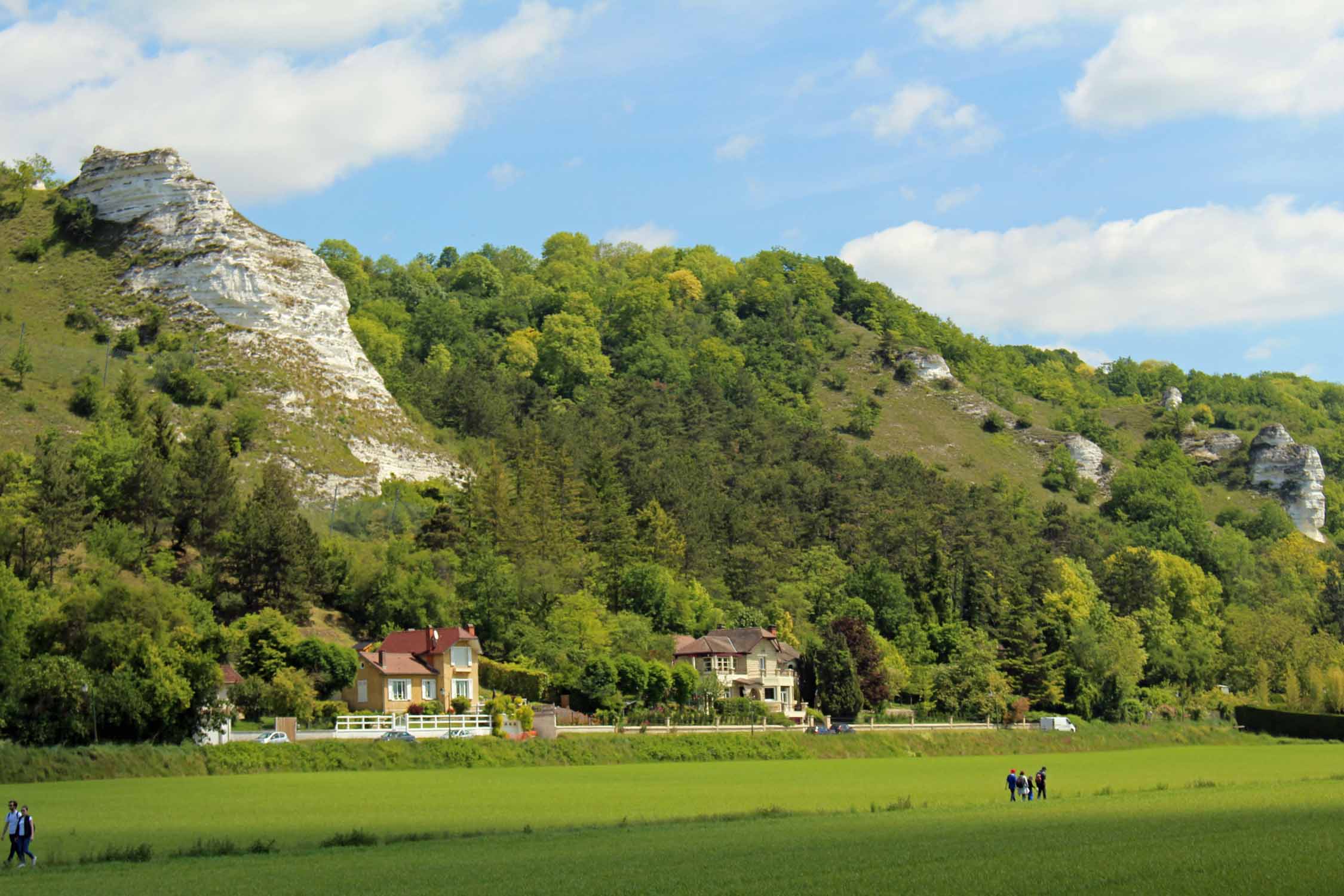 Haute-Isle, falaises