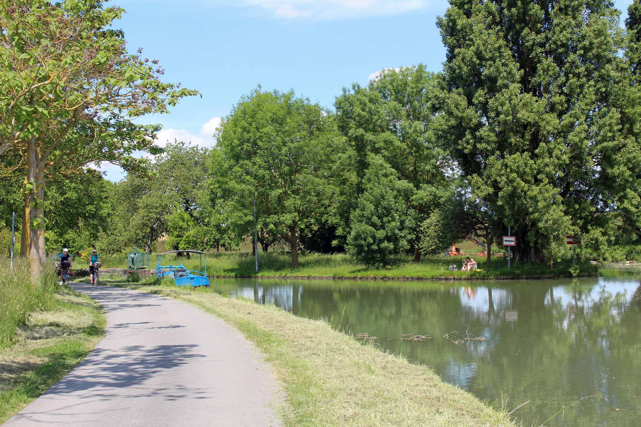 Précy-sur-Marne, canal de l'Ourcq