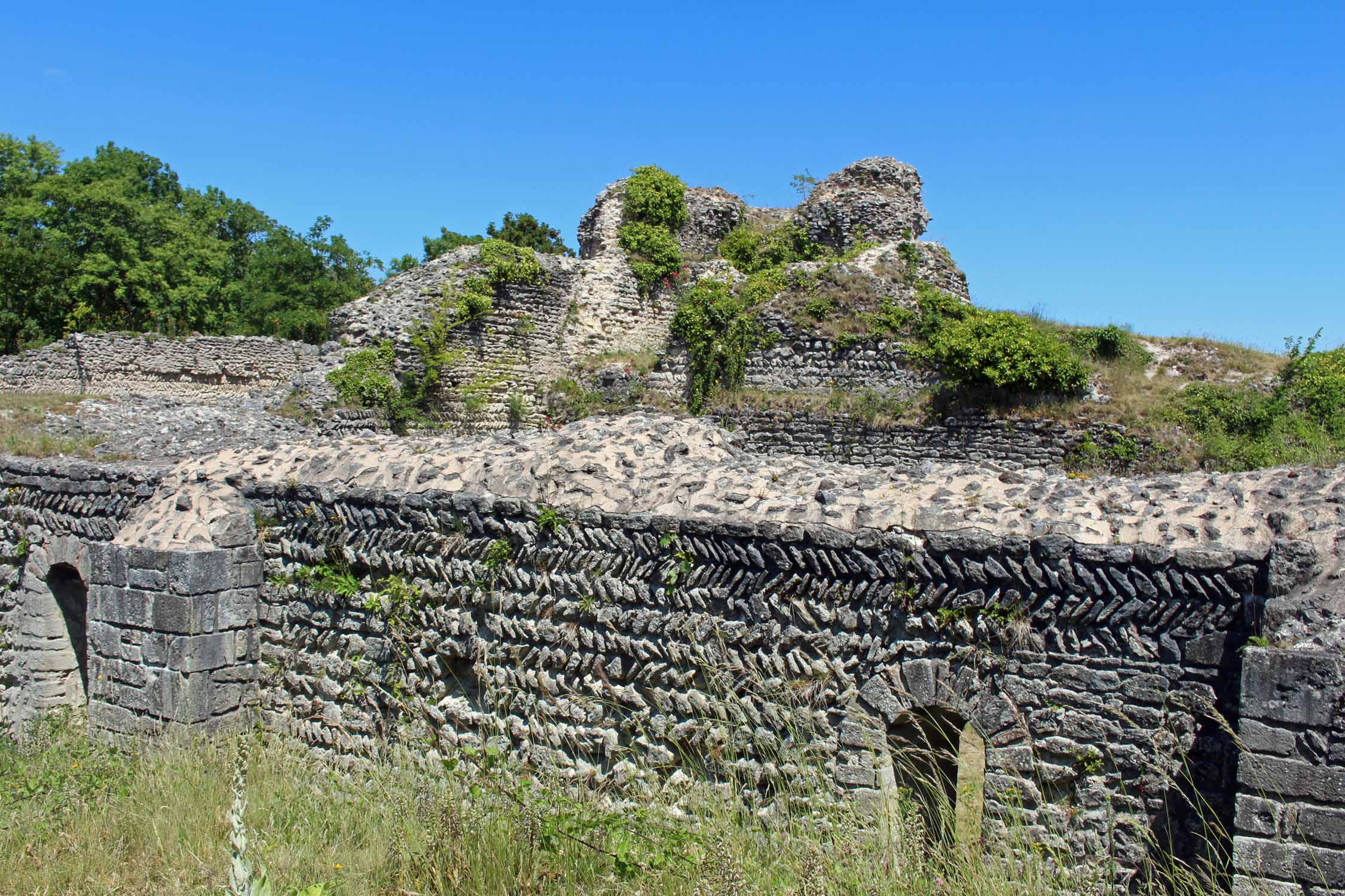 Ivry-la-Bataille, château