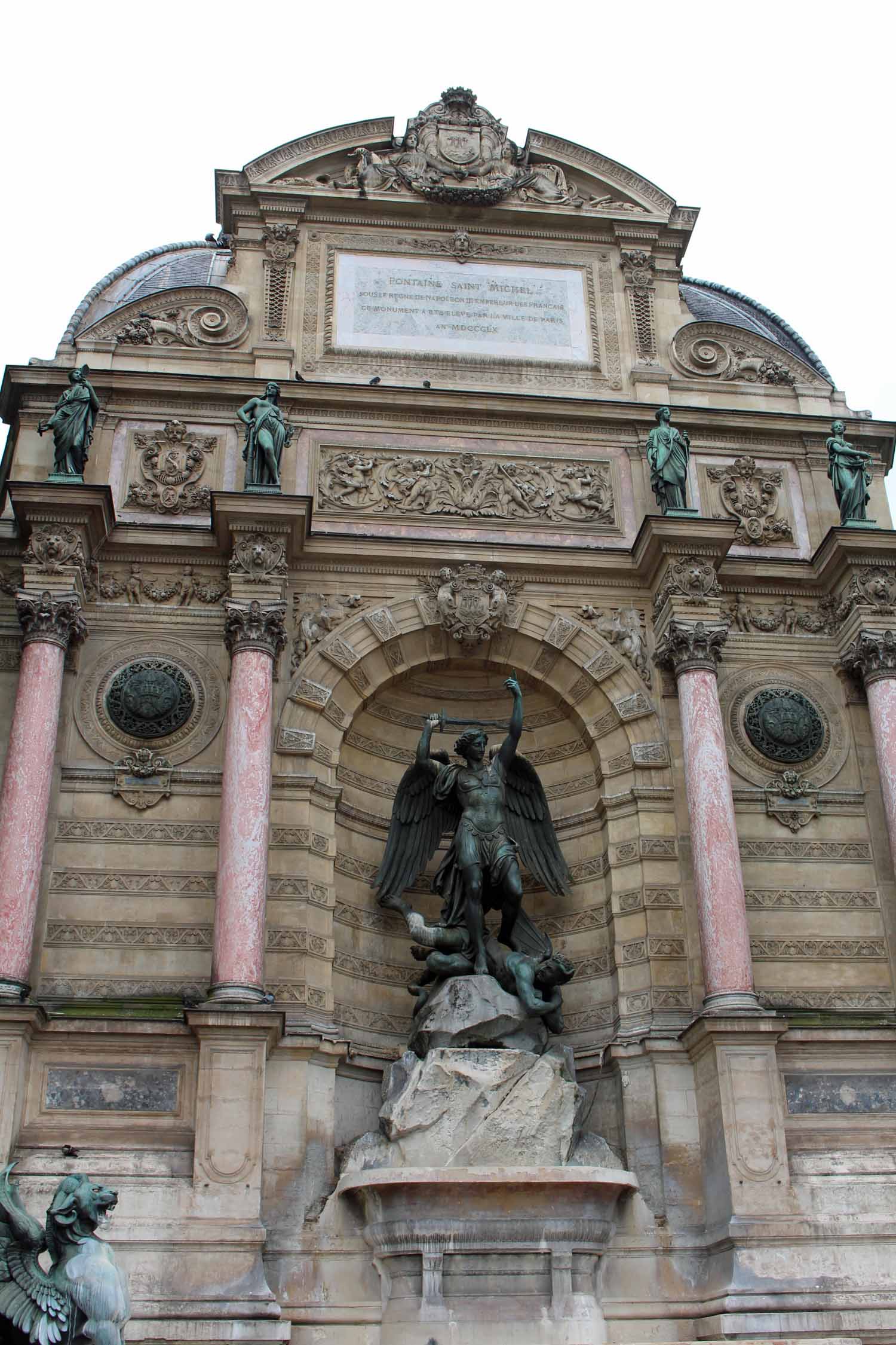 Paris, fontaine Saint-Michel