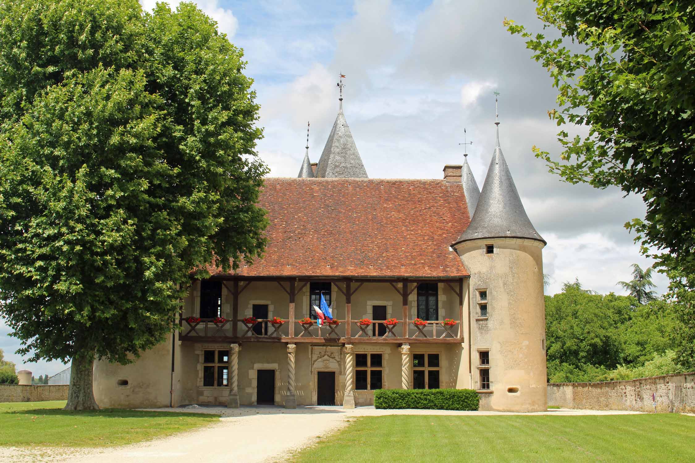 Rumilly-lès-Vaudes, manoir des Tourelles