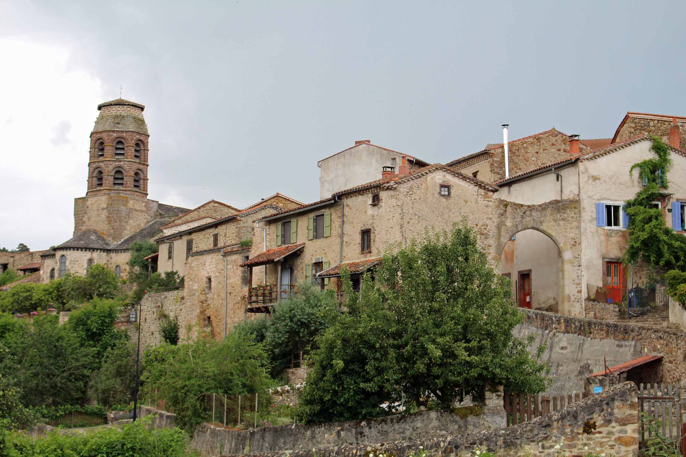 Lavaudieu, village