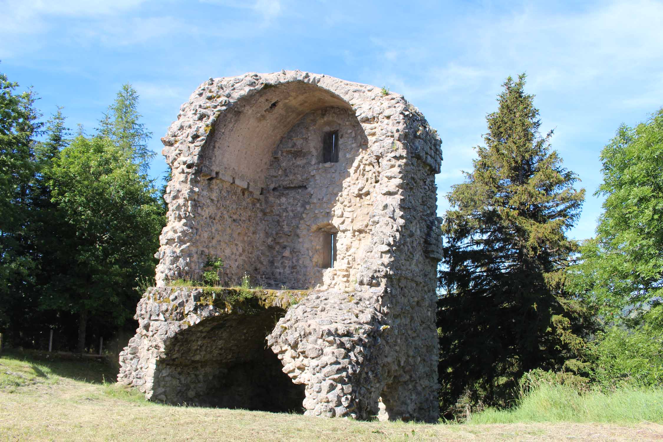 Châteauneuf-de-Randon, tour des Anglais