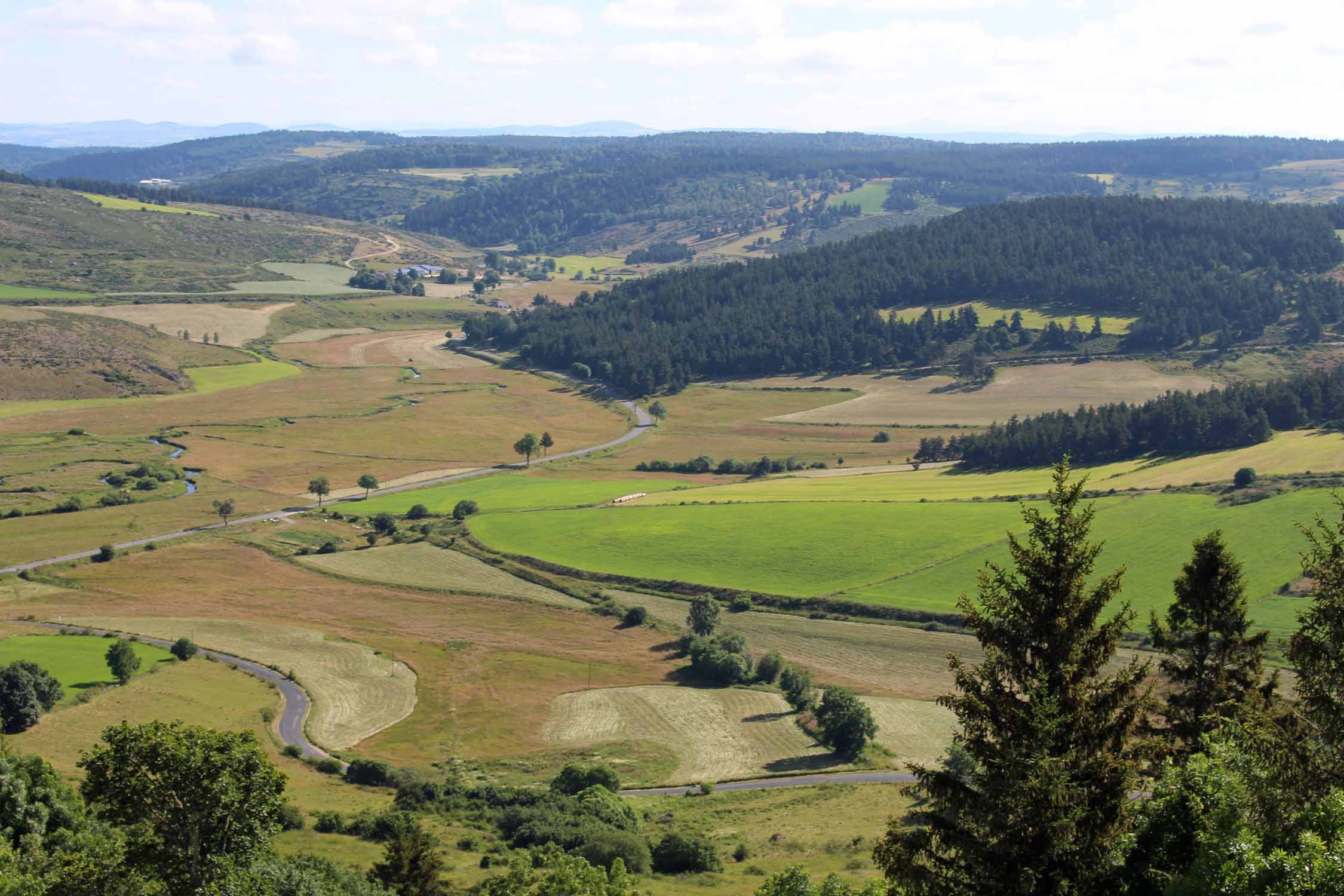 Châteauneuf-de-Randon, vallée de Chapeauroux