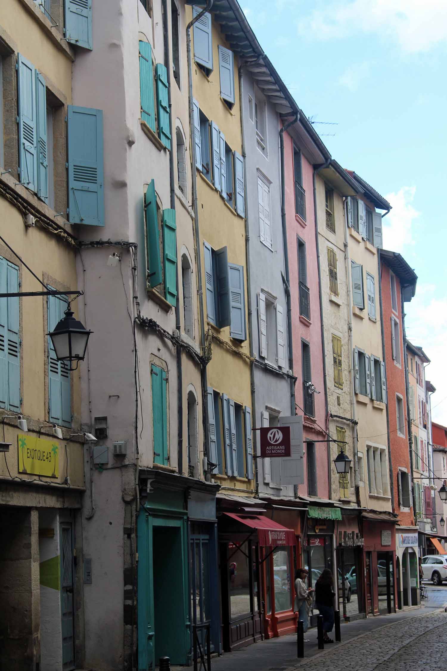 Le Puy-en-Velay, façades colorées