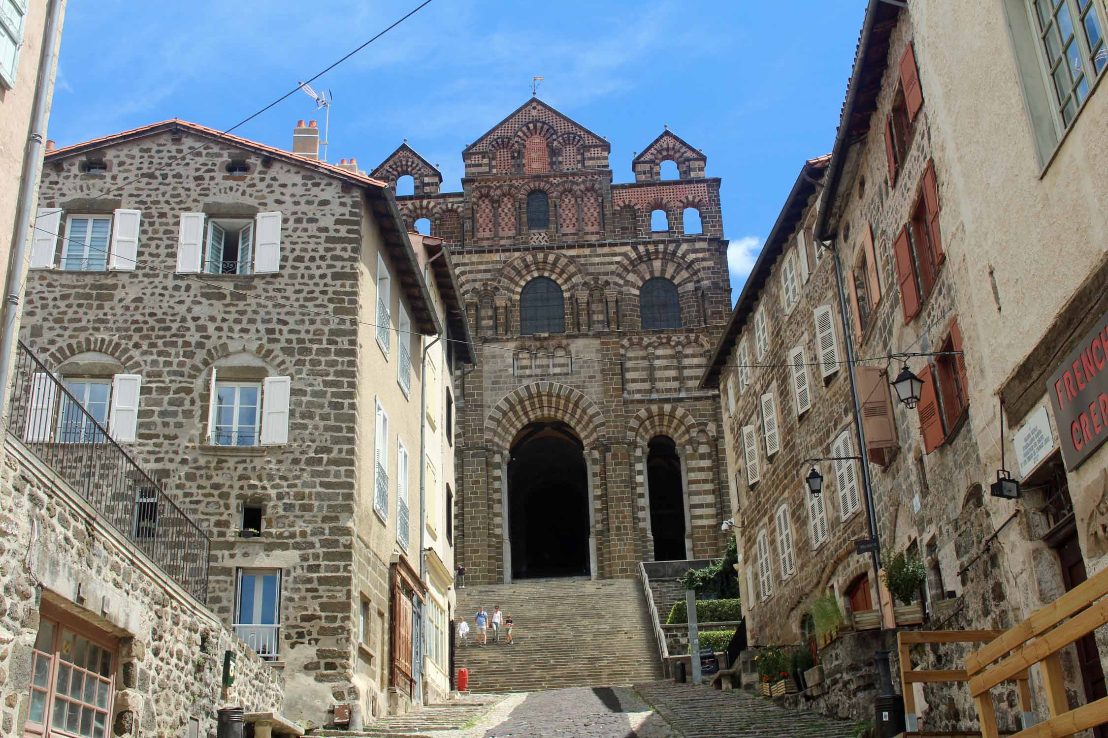 Le Puy-en-Velay, cathédrale Notre-Dame de l'Annonciation, façade
