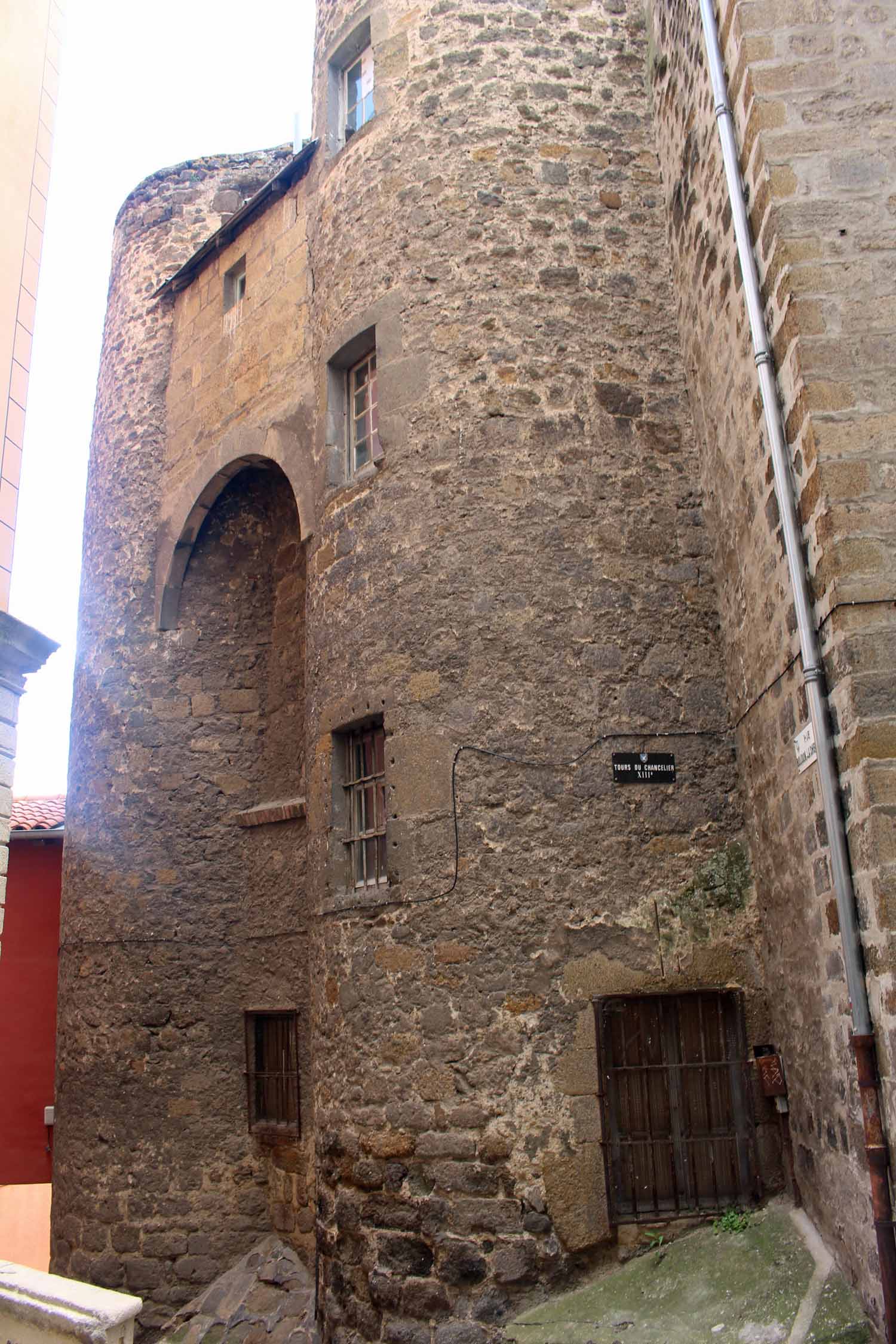 Le Puy-en-Velay, fortifications