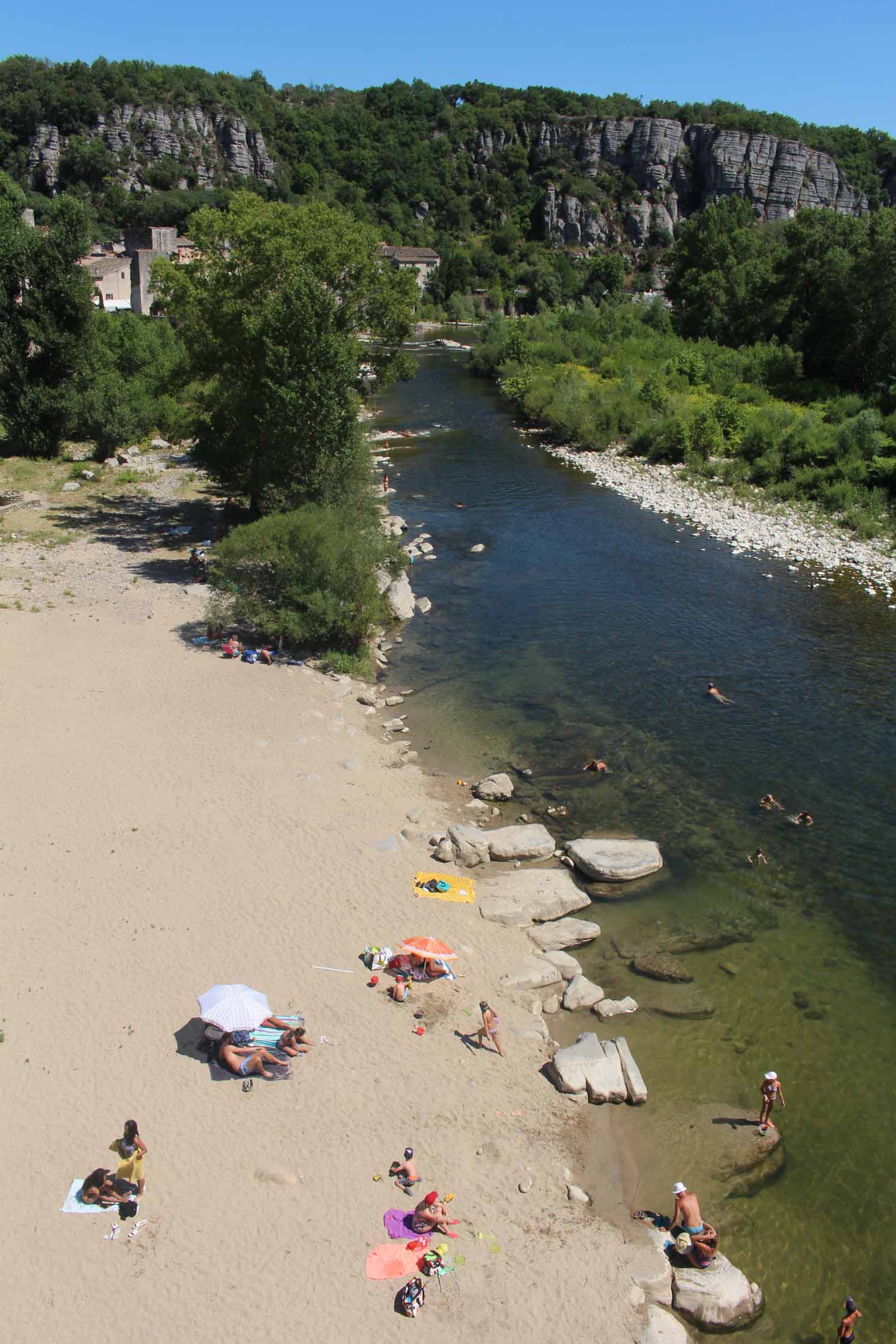 Ardèche, Vogüé, plage