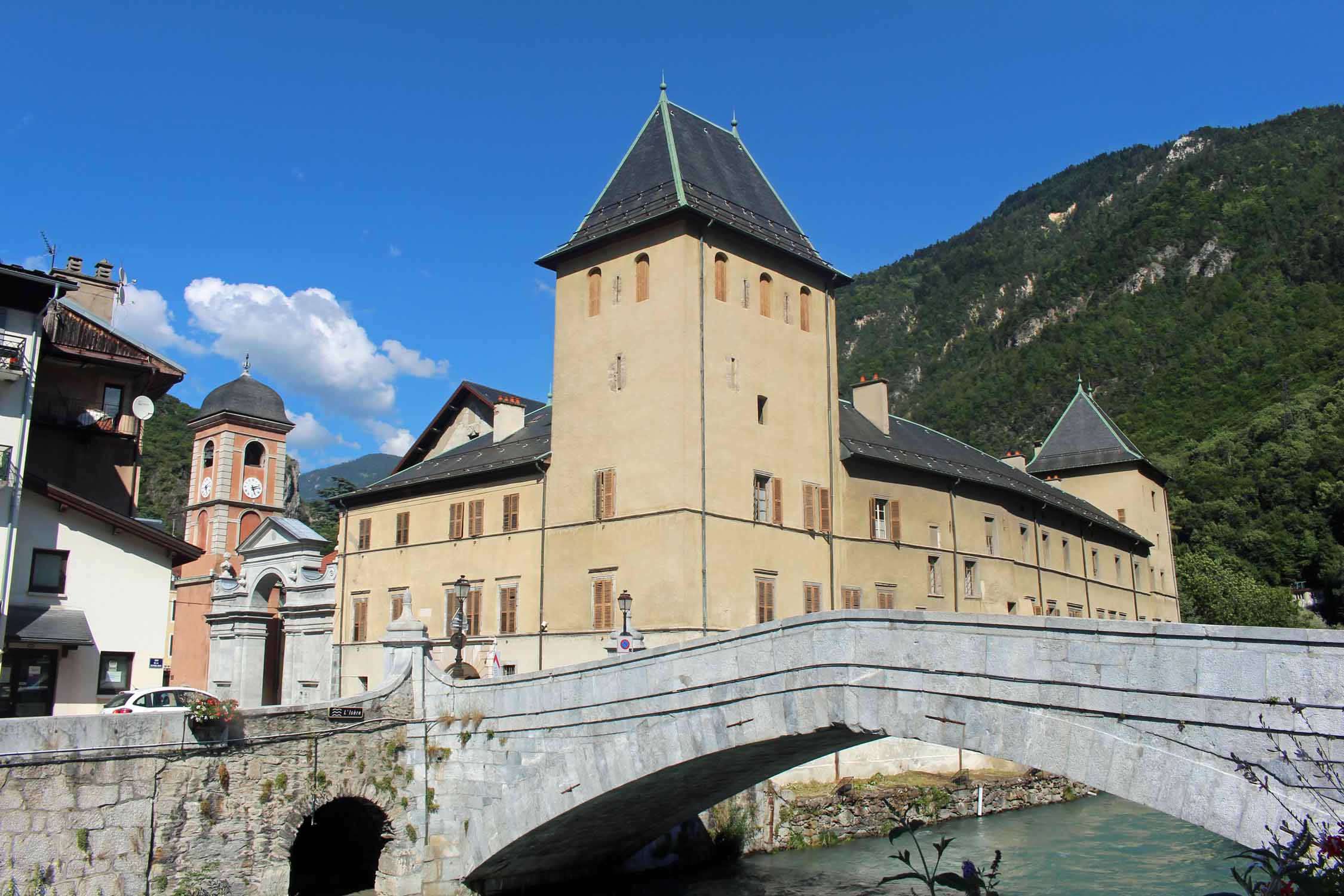 Moutiers, pont Saint-Pierre