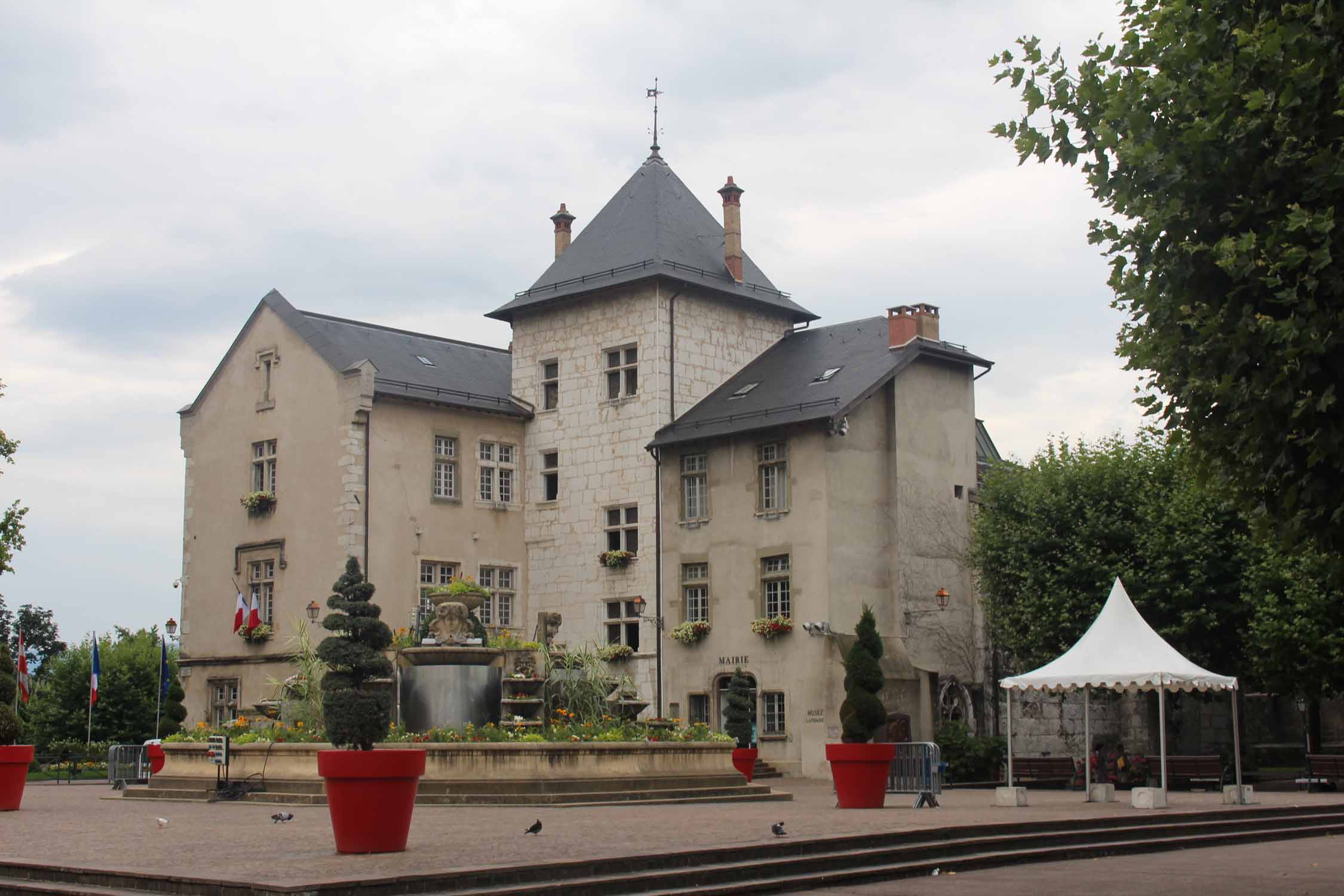 Aix-les-Bains, hôtel de ville