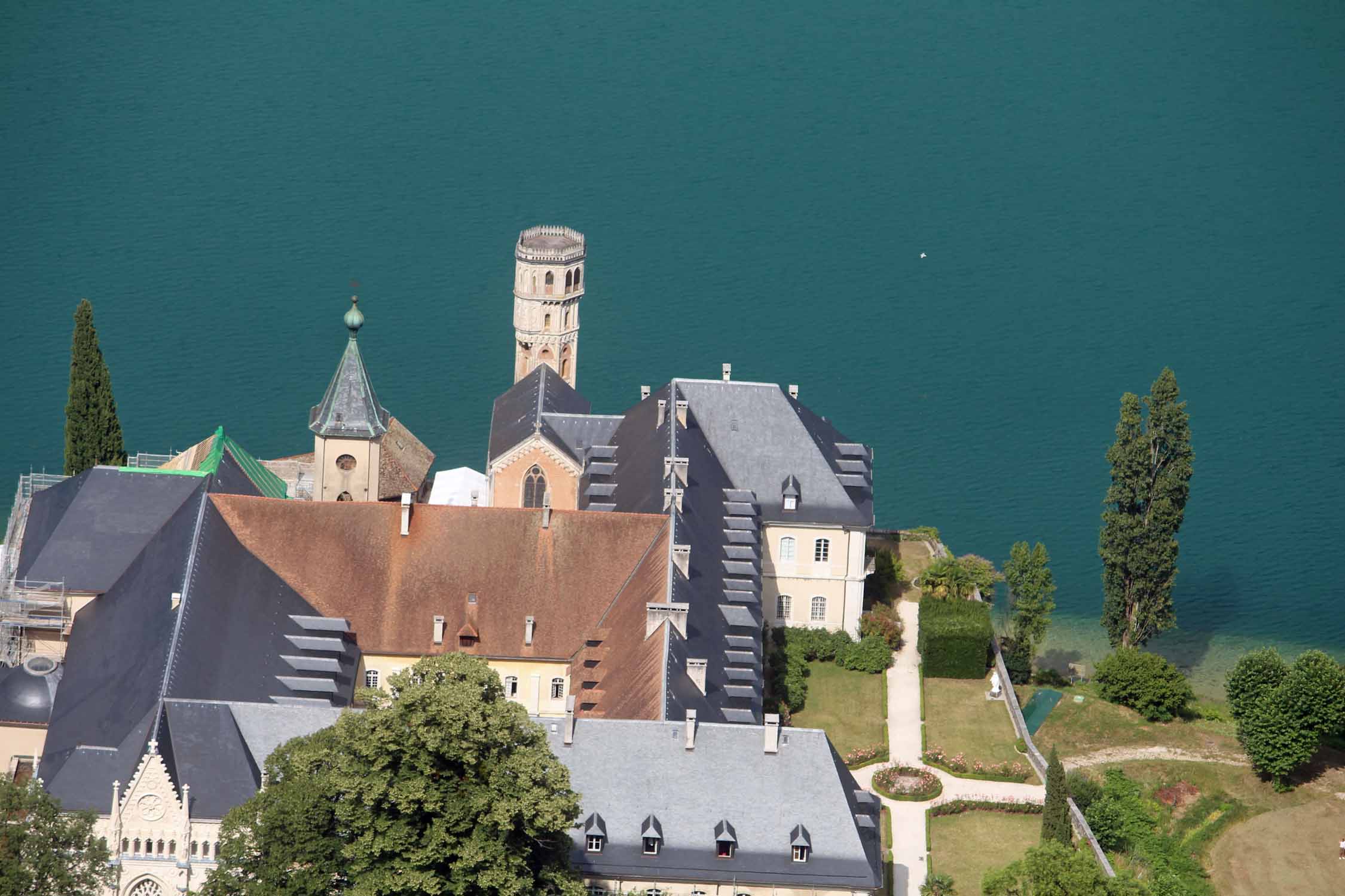 Savoie, abbaye de Hautecombe, lac du Bourget