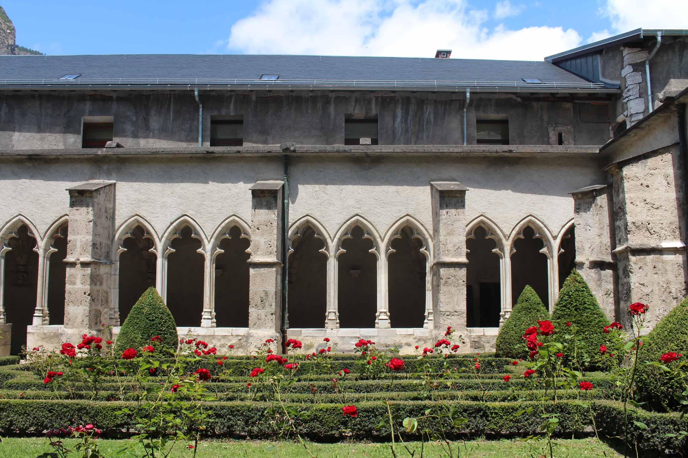 Saint-Jean-de-Maurienne, cathédrale, cloître