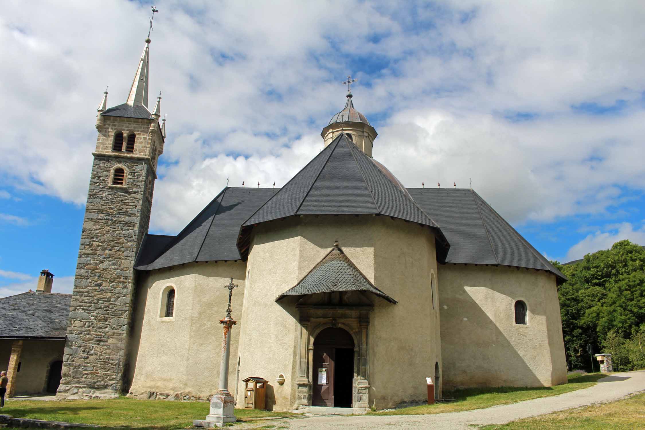 Saint-Martin-de-Belleville, église Notre-Dame-de-la-Vie