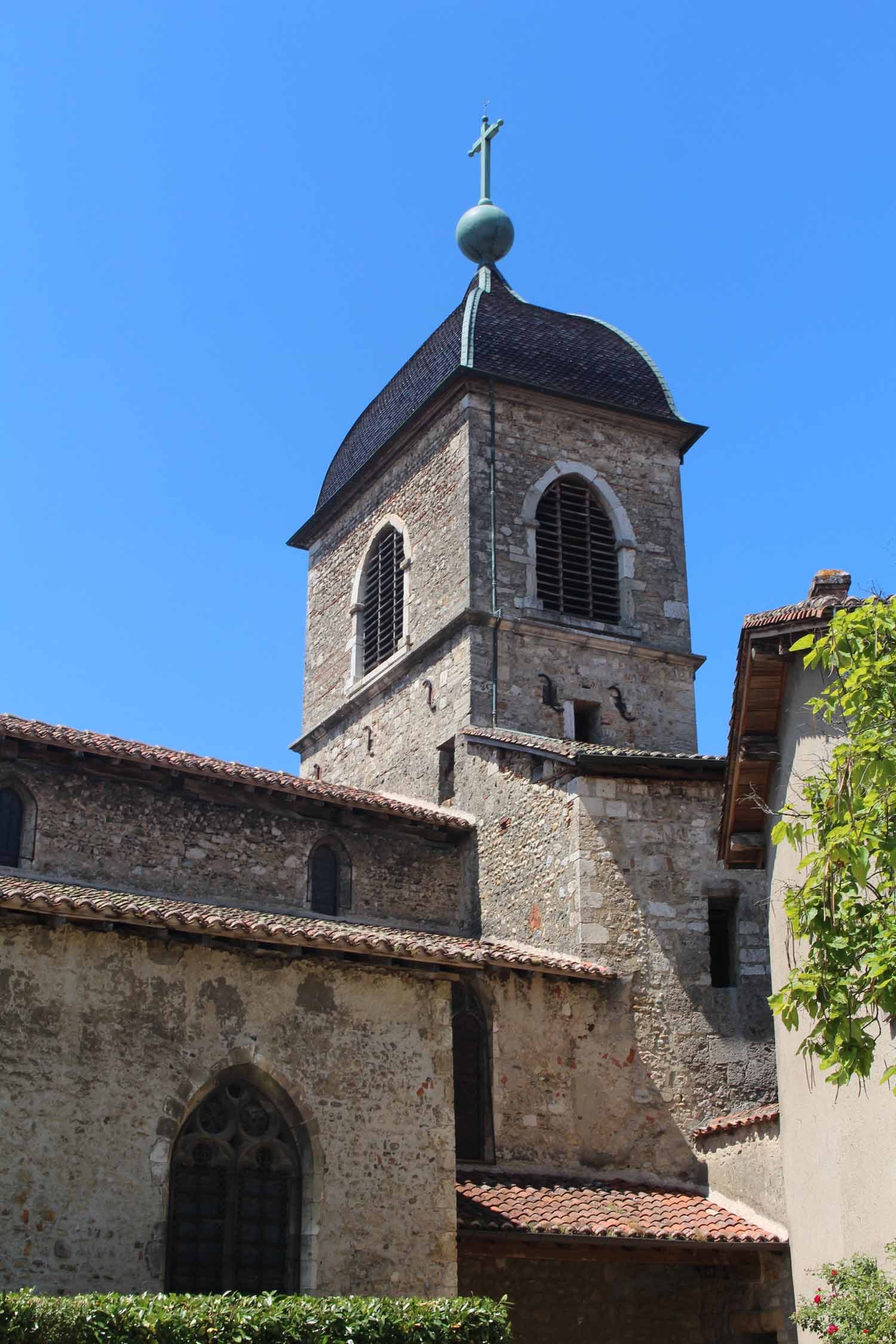 Pérouges, église Sainte-Marie-Madeleine