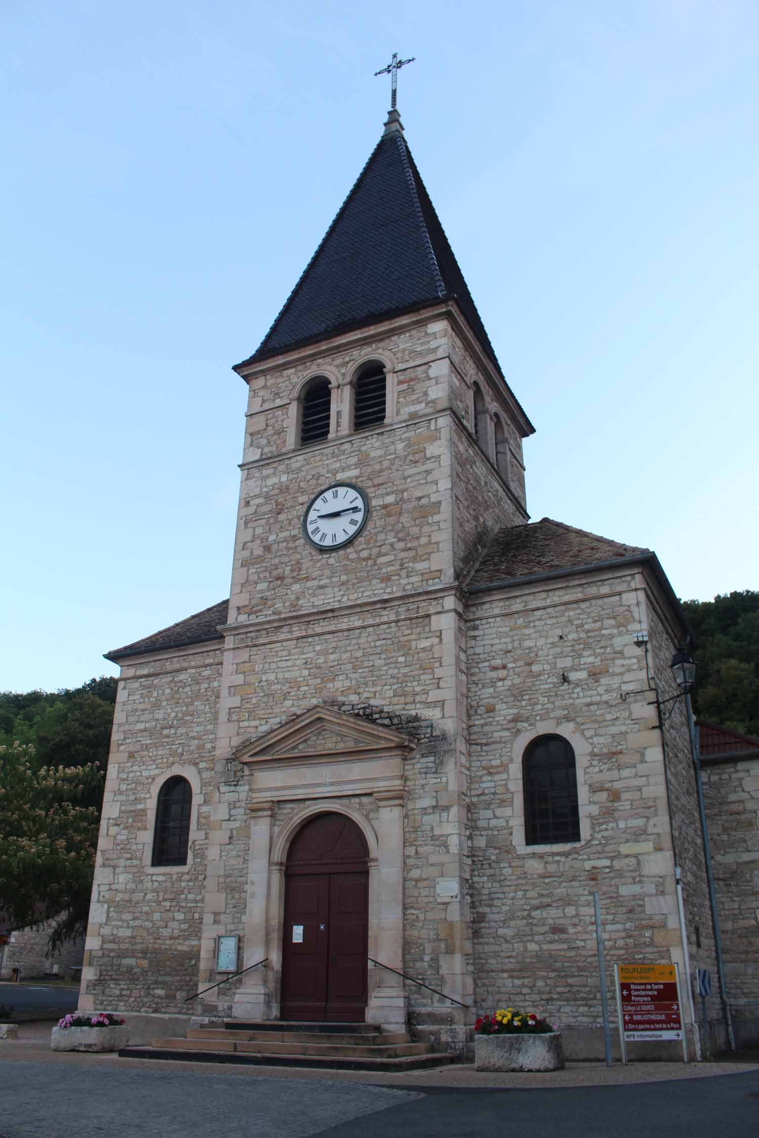 Lugny, église Saint-Denis