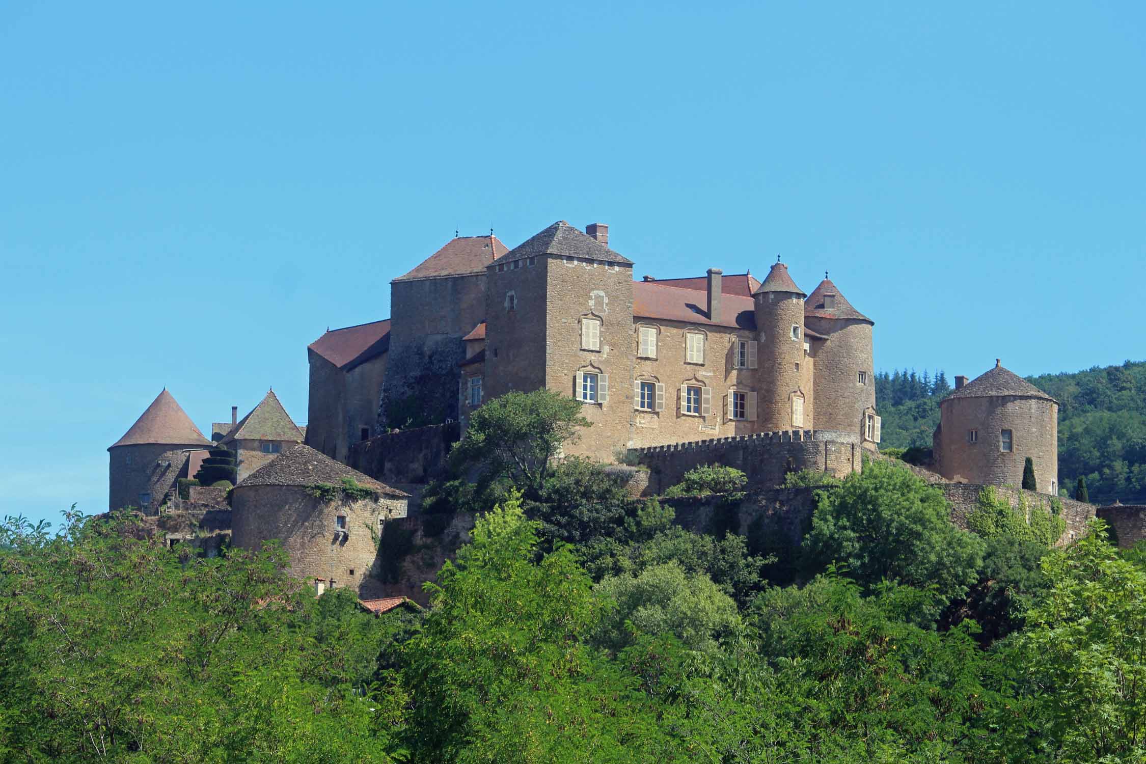 Berzé-le-Châtel, château