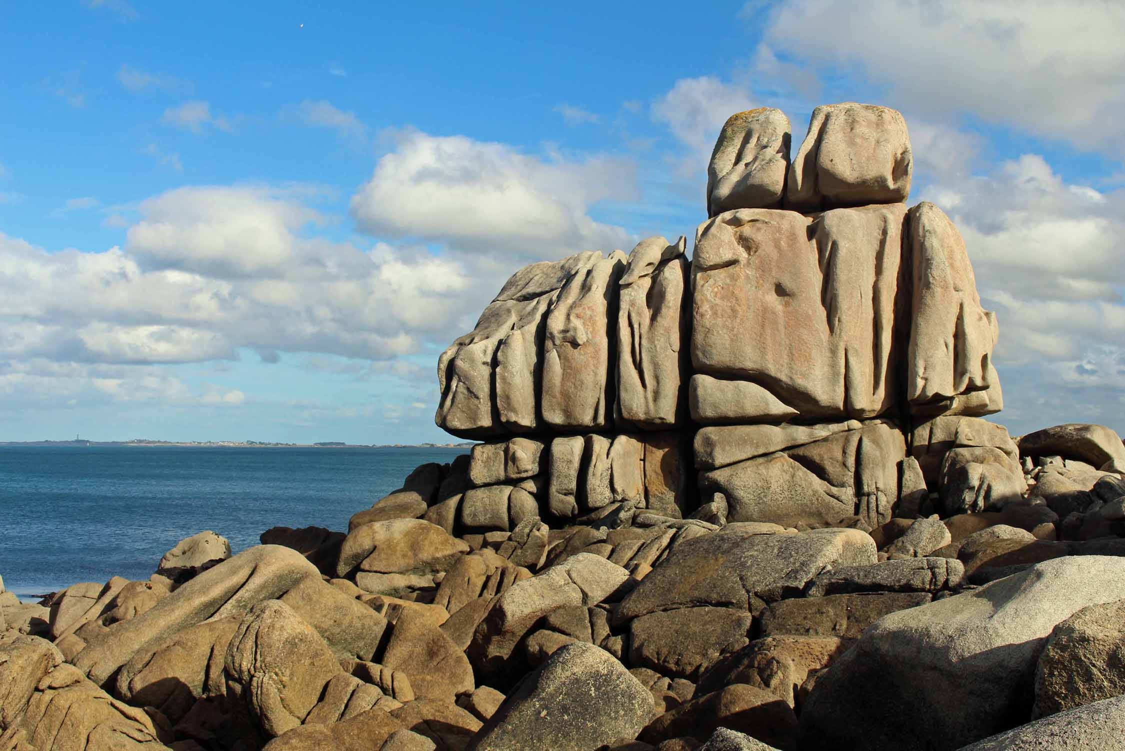 Plouescat, plage des Amiets, rocher