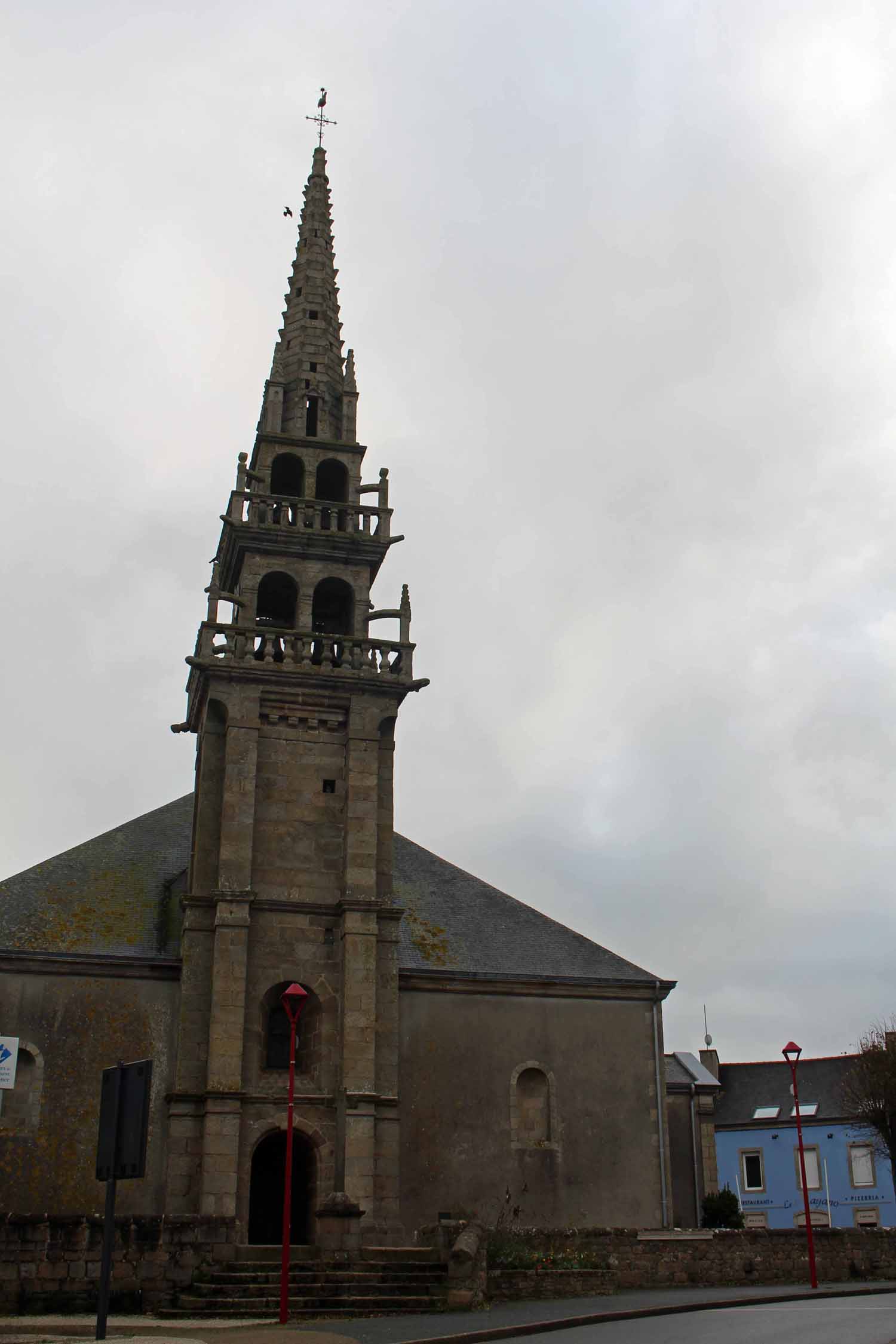 Plouguerneau, église Saint-Pierre et Saint-Paul