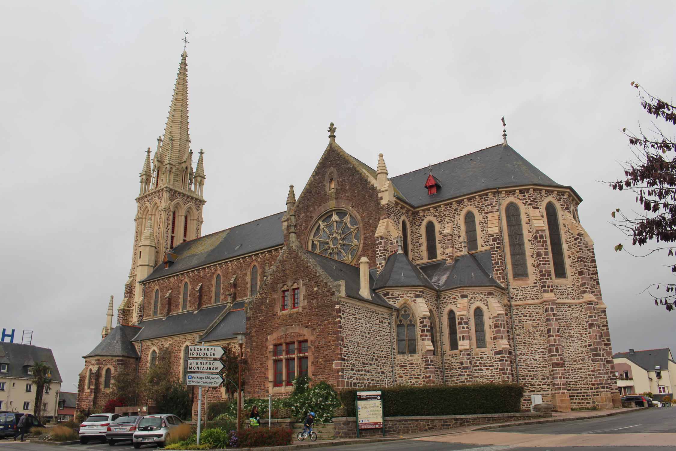 Bedée, église Saint-Pierre-et-Saint-Louis