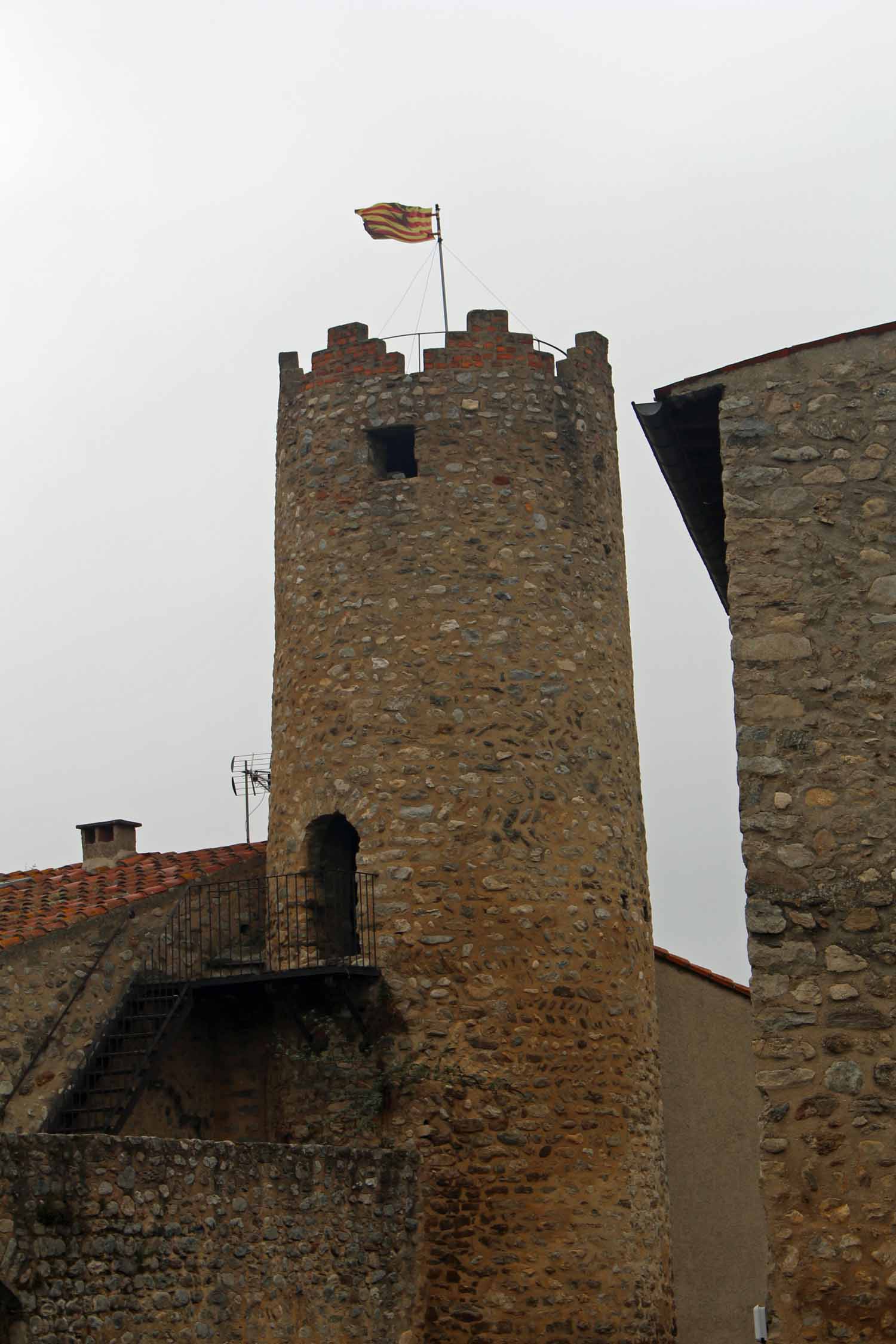 Corneilla-de-Conflent, tour, palais comtal