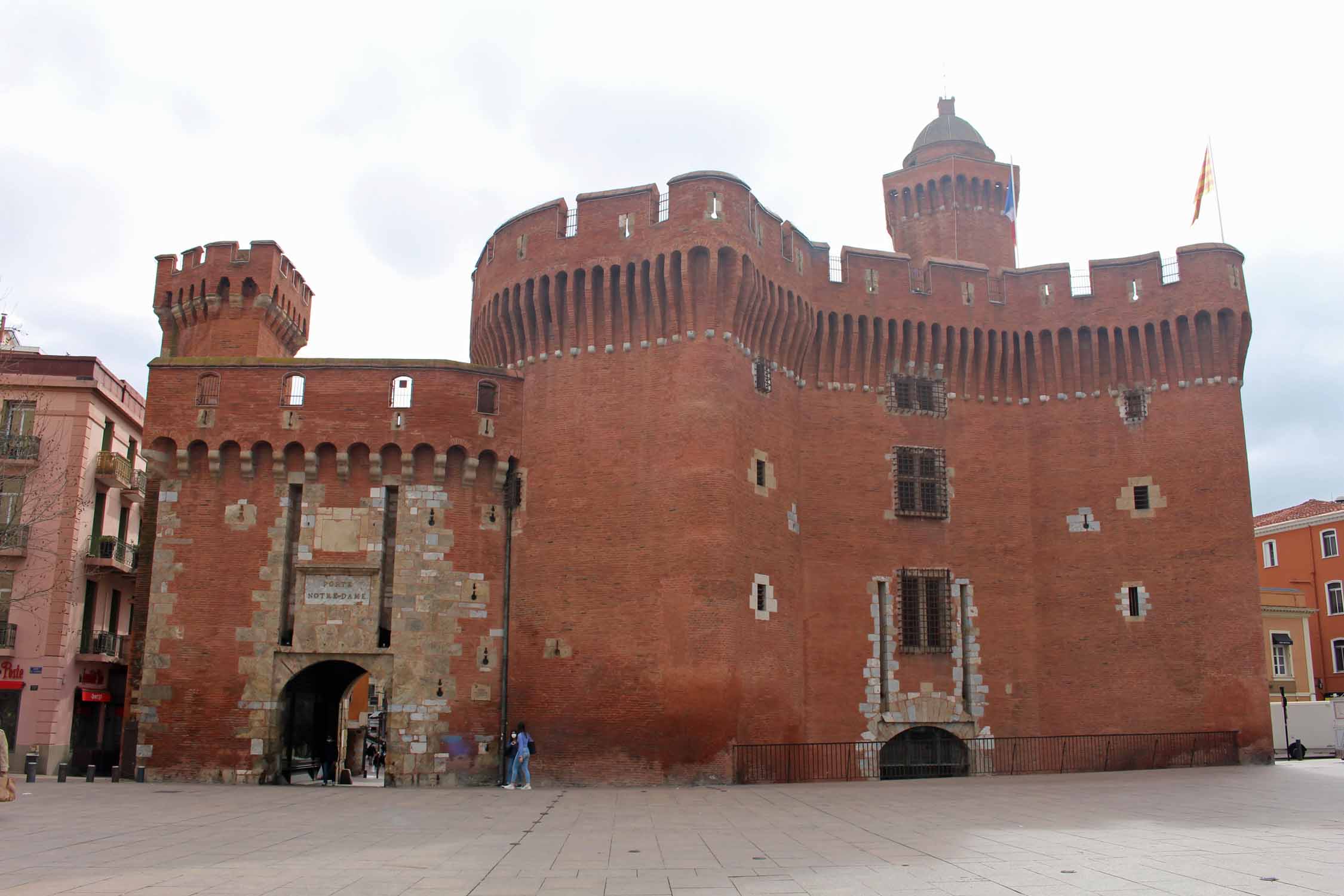 Perpignan, porte Notre-Dame, Castillet