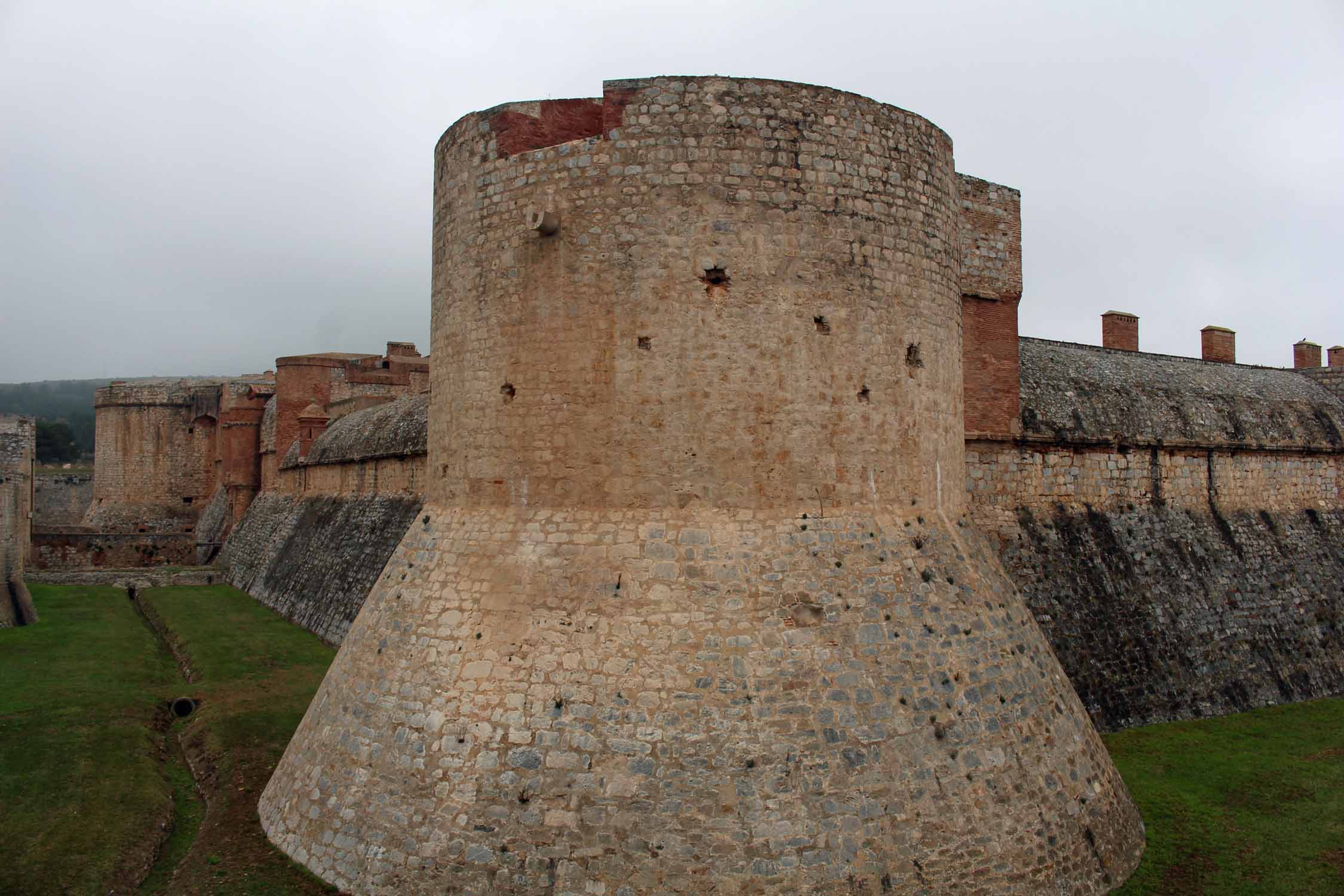 Fort de Salses, donjon