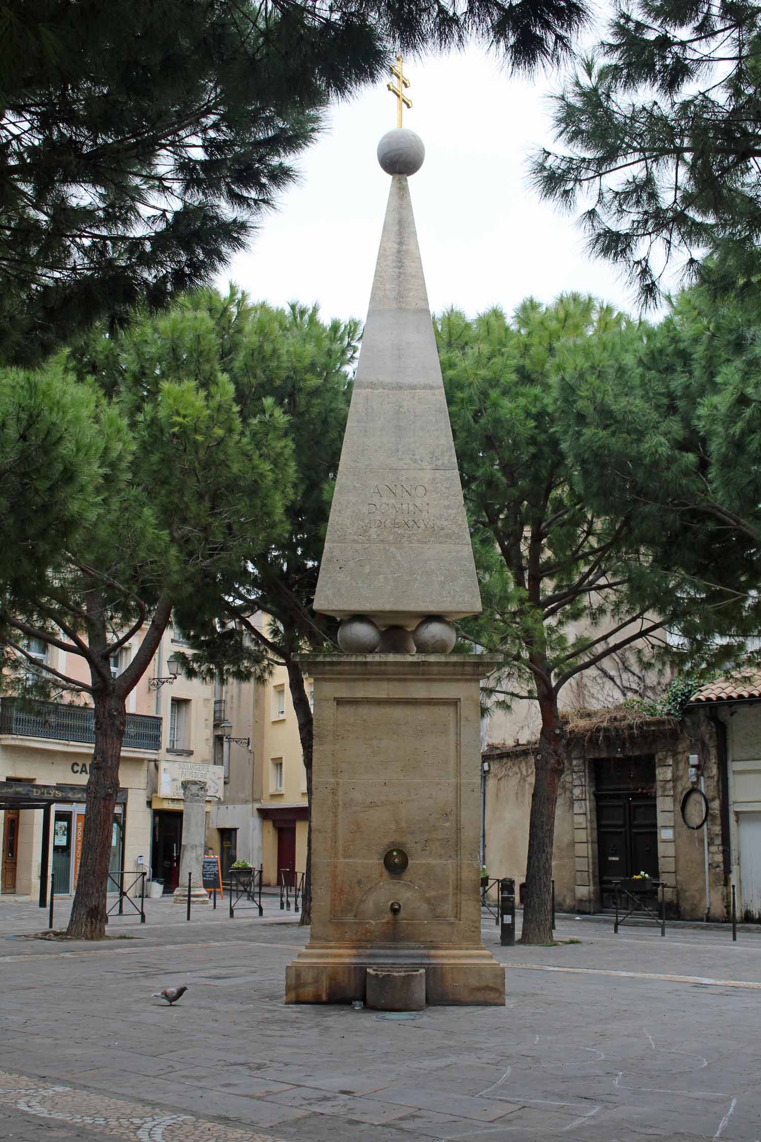 Narbonne, place du forum