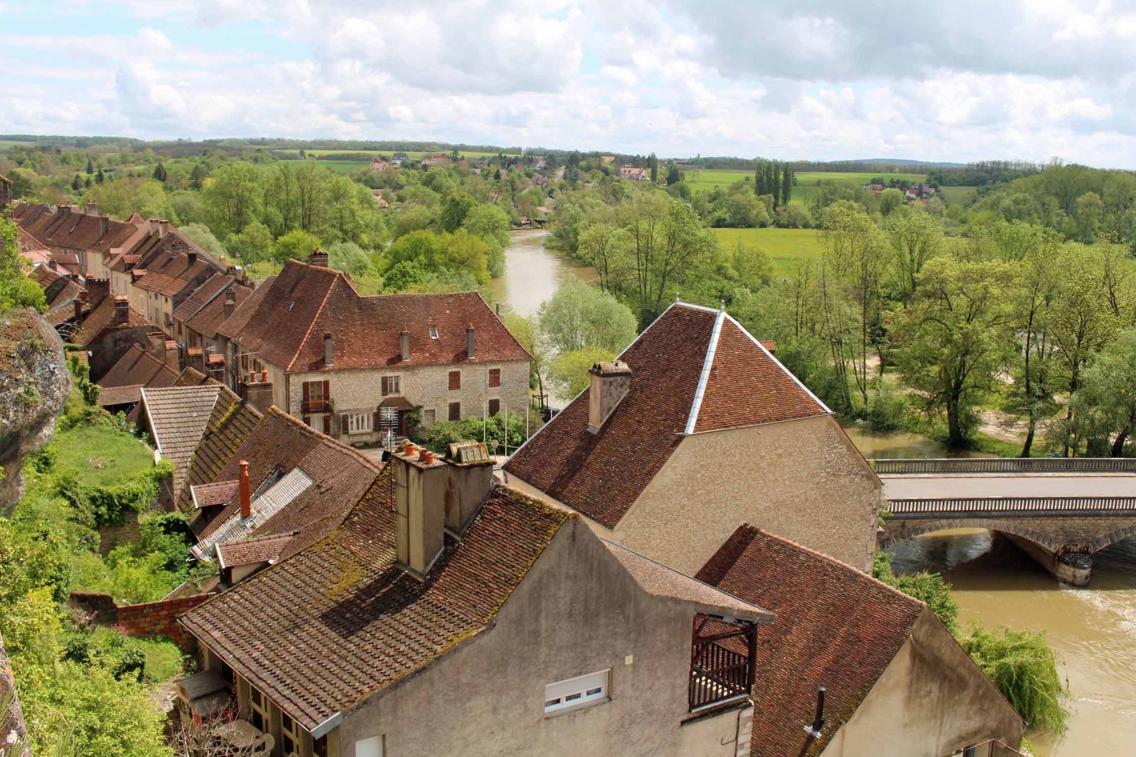 Pesmes, rivière Ognon