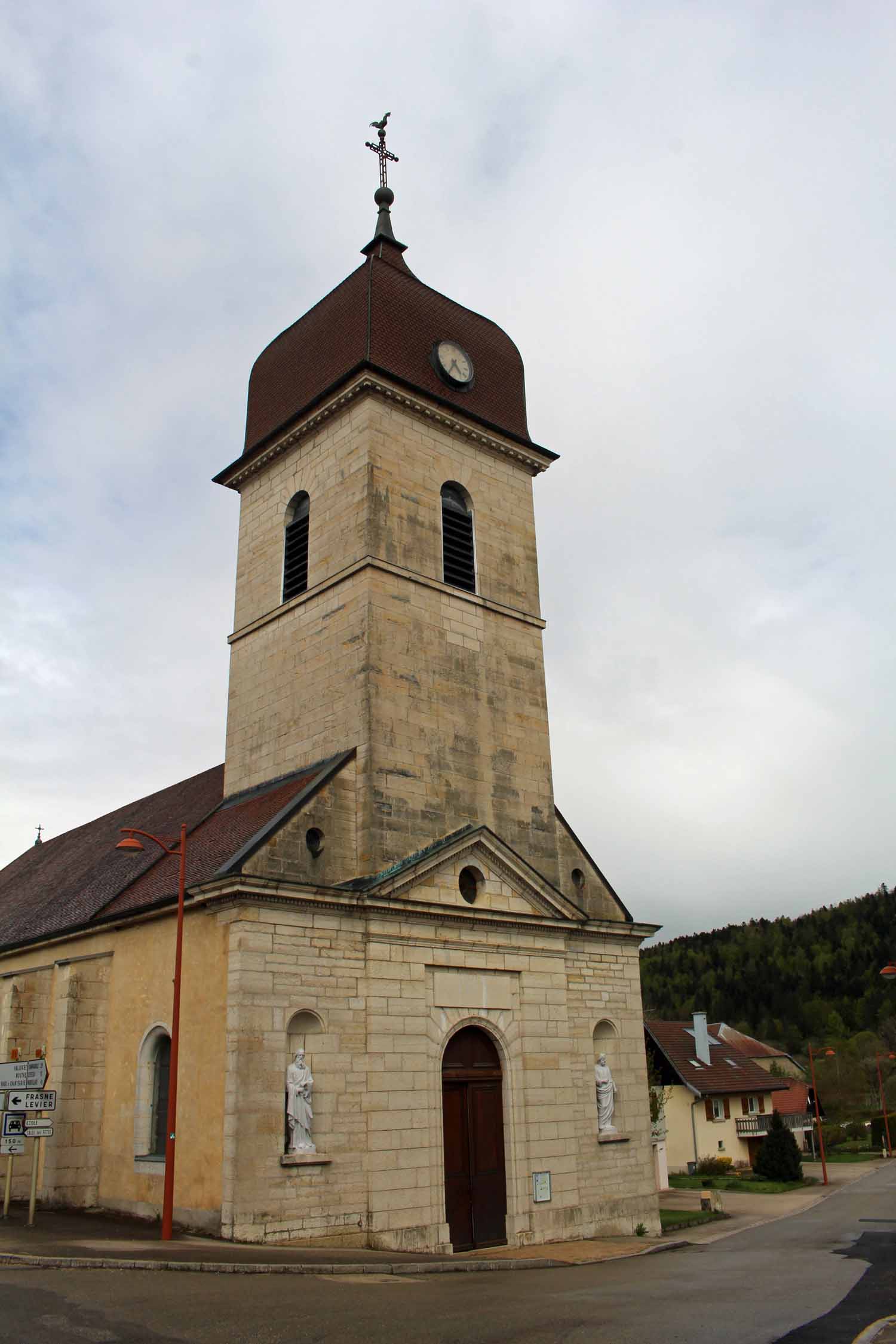 Doubs, Bonnevaux, église Saint-Jean-Baptiste