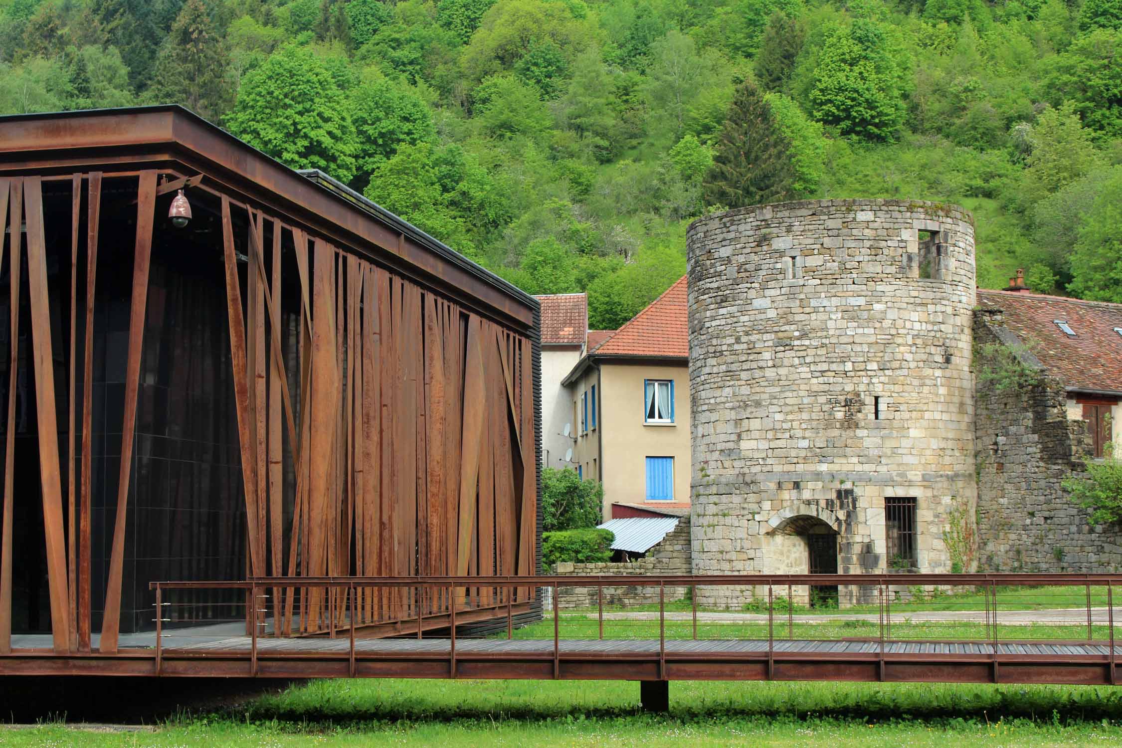 Salins-les-Bains, casino, tour de Flore