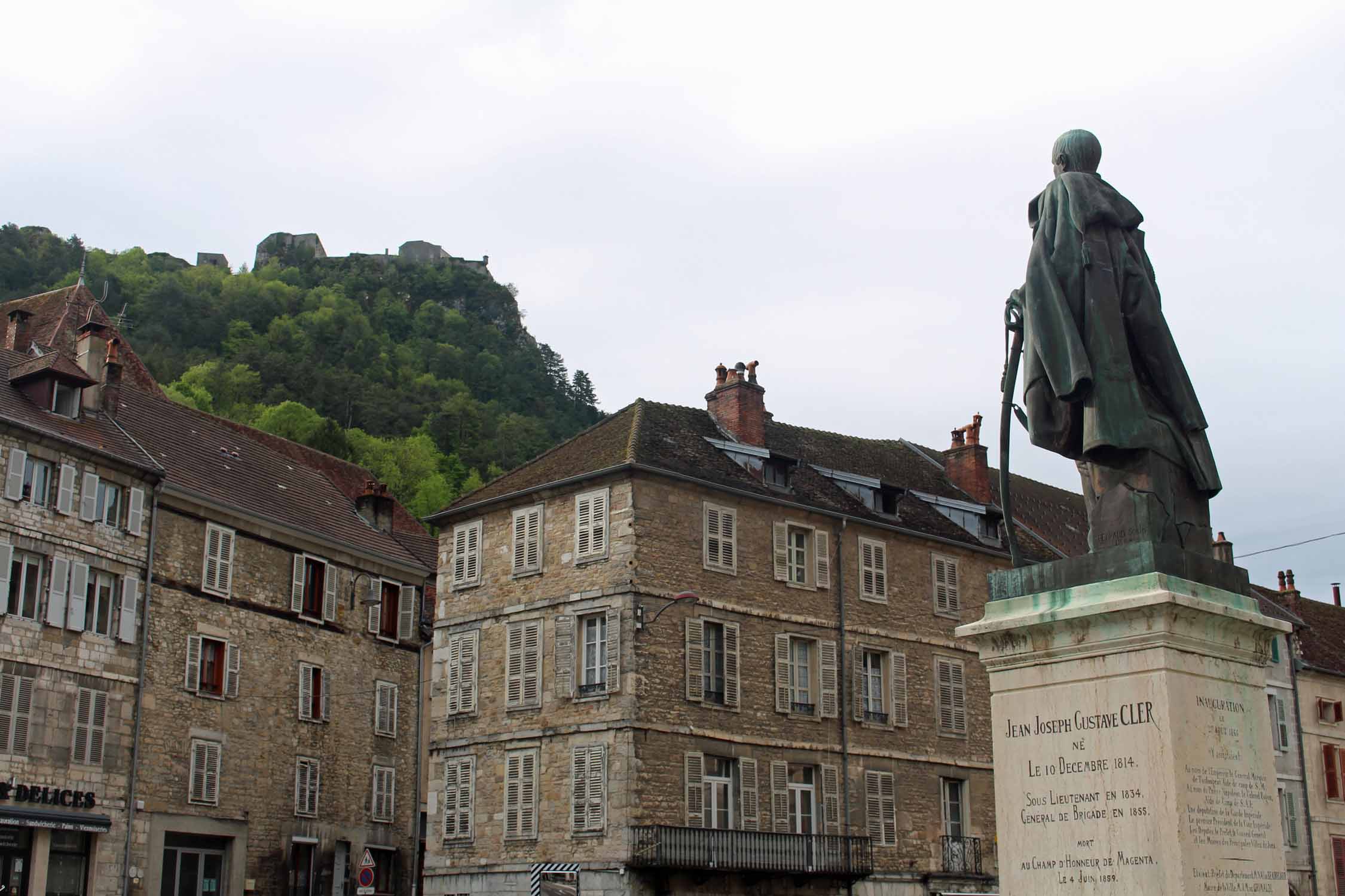 Salins-les-Bains, statue général Cler