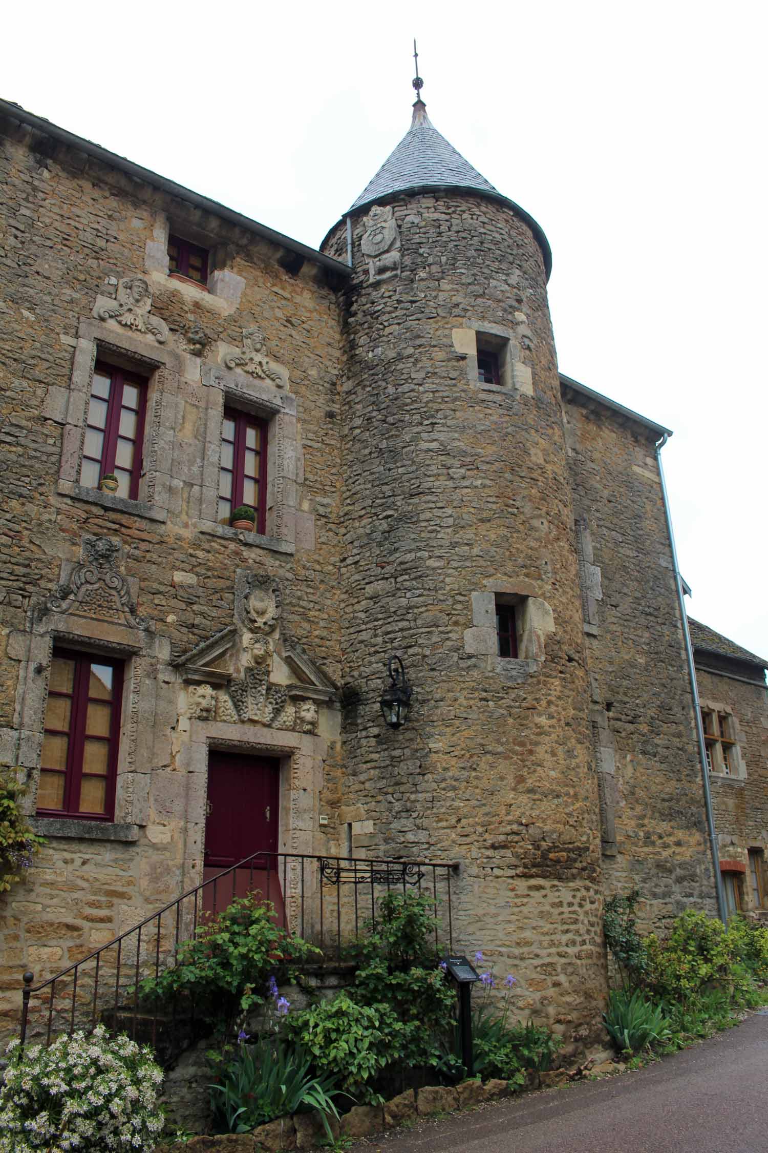 Châteauneuf, maison au Mouton