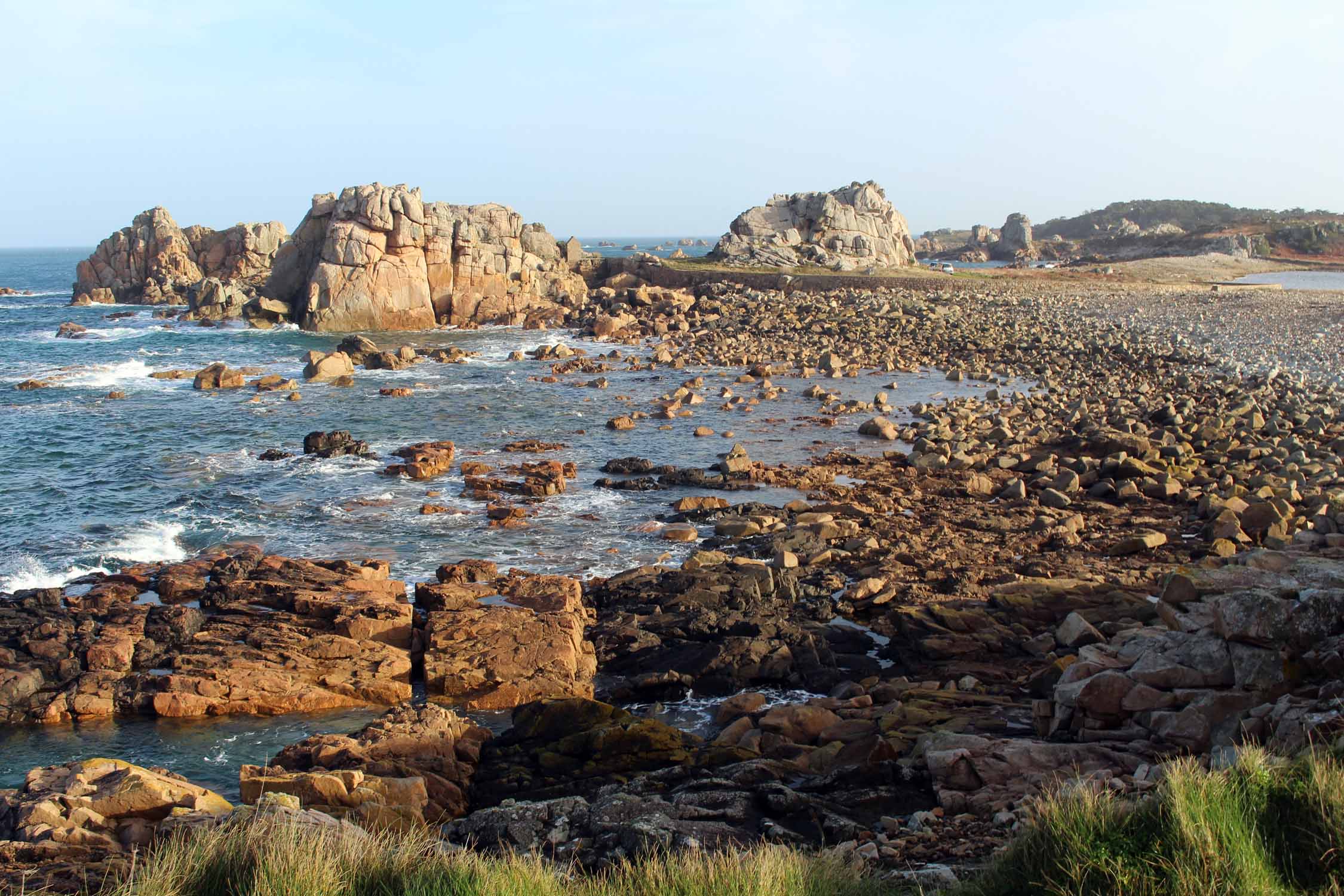 Plougrescant, pointe du Château, rochers