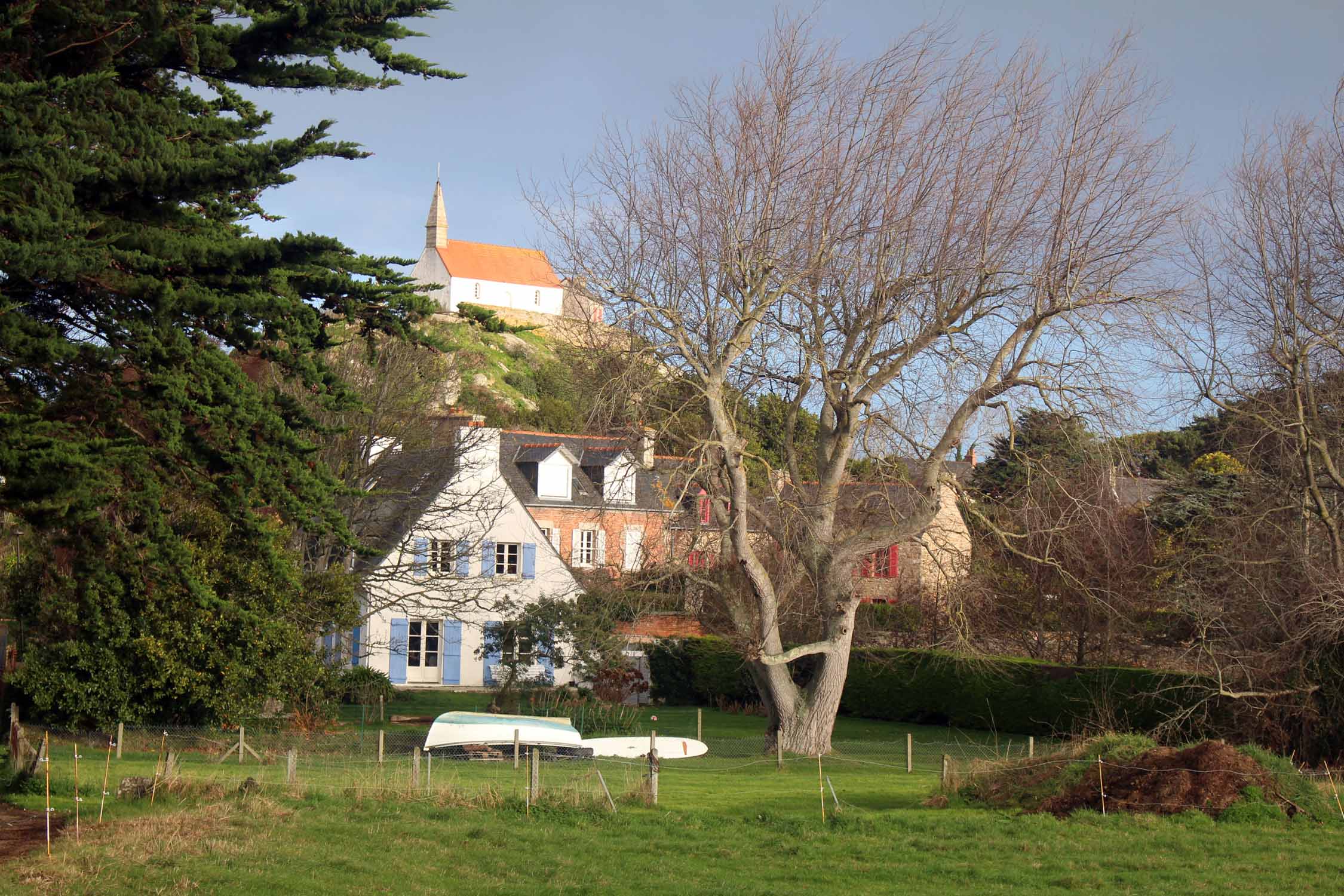 Ile de Bréhat, butte chapelle Saint-Michel