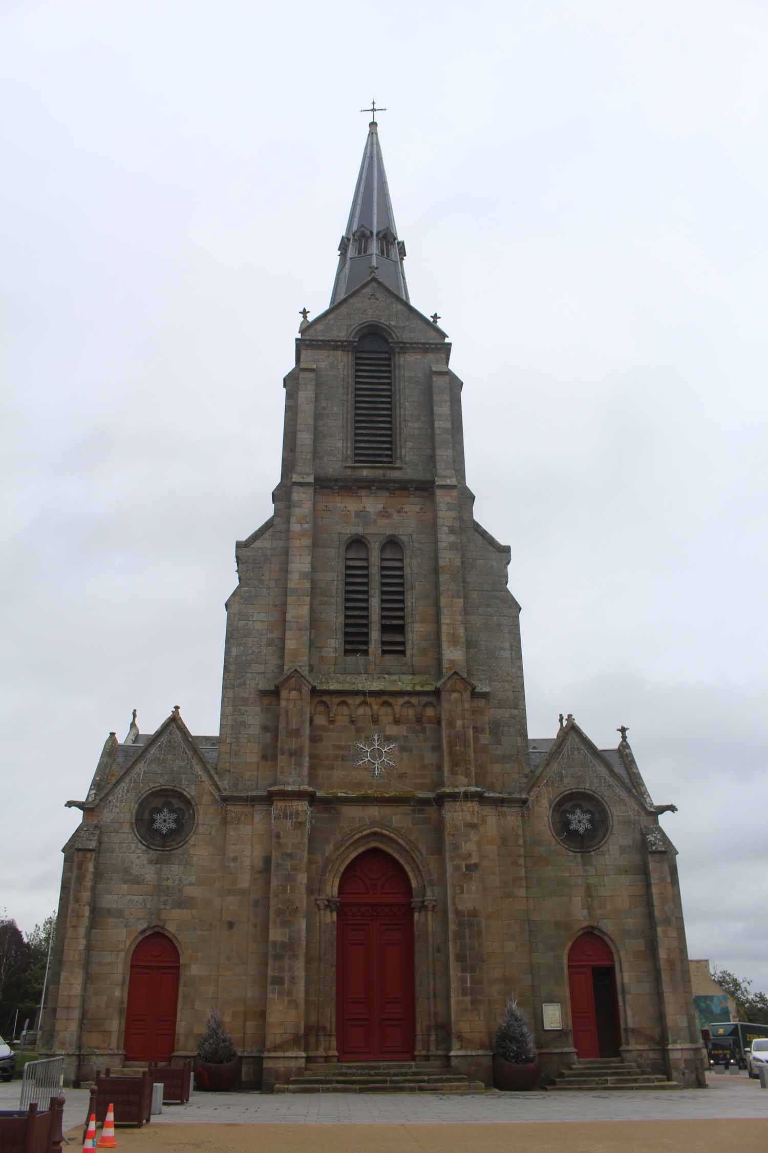 Ploubalay, église Saint-Pierre-et-Saint-Paul