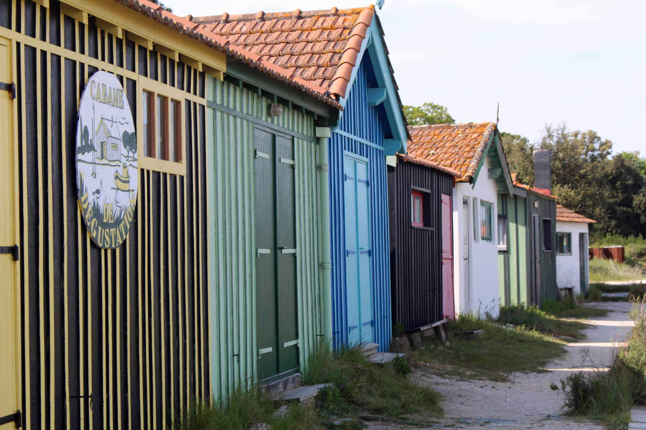 Boyardville, cabanes colorées