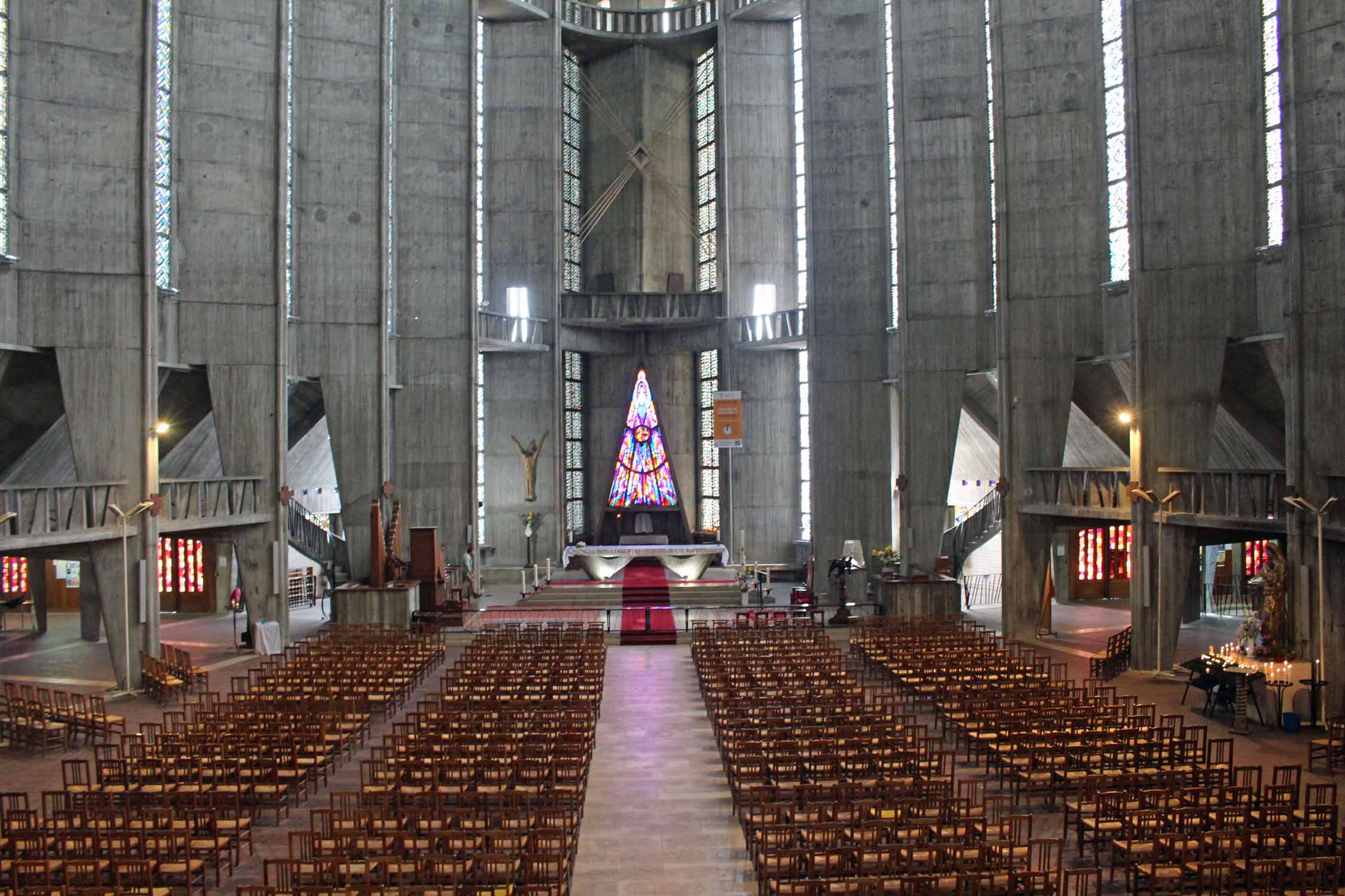 Eglise Notre-Dame de Royan, intérieur