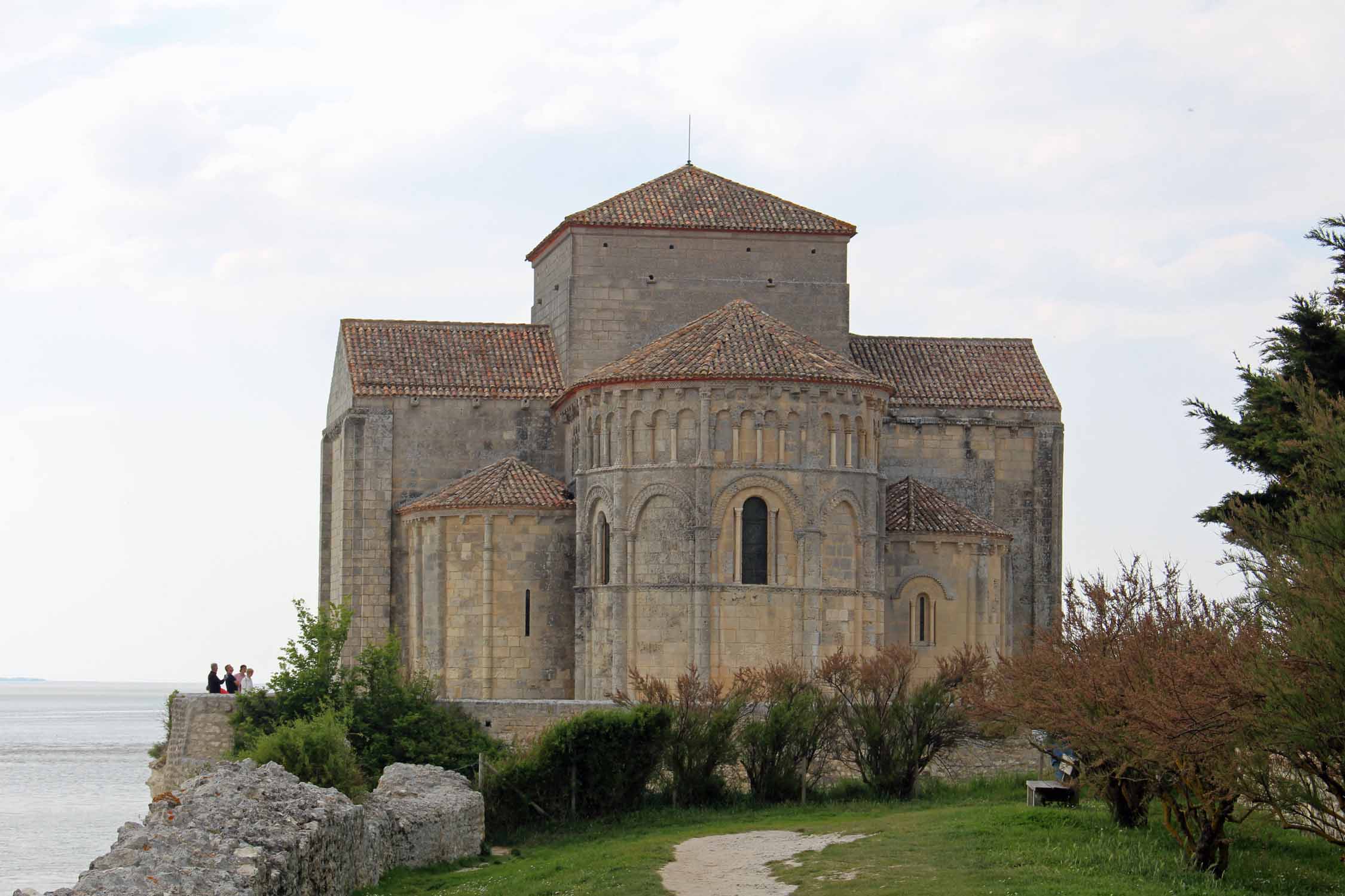 Talmont-sur-Gironde, église Sainte-Radegonde