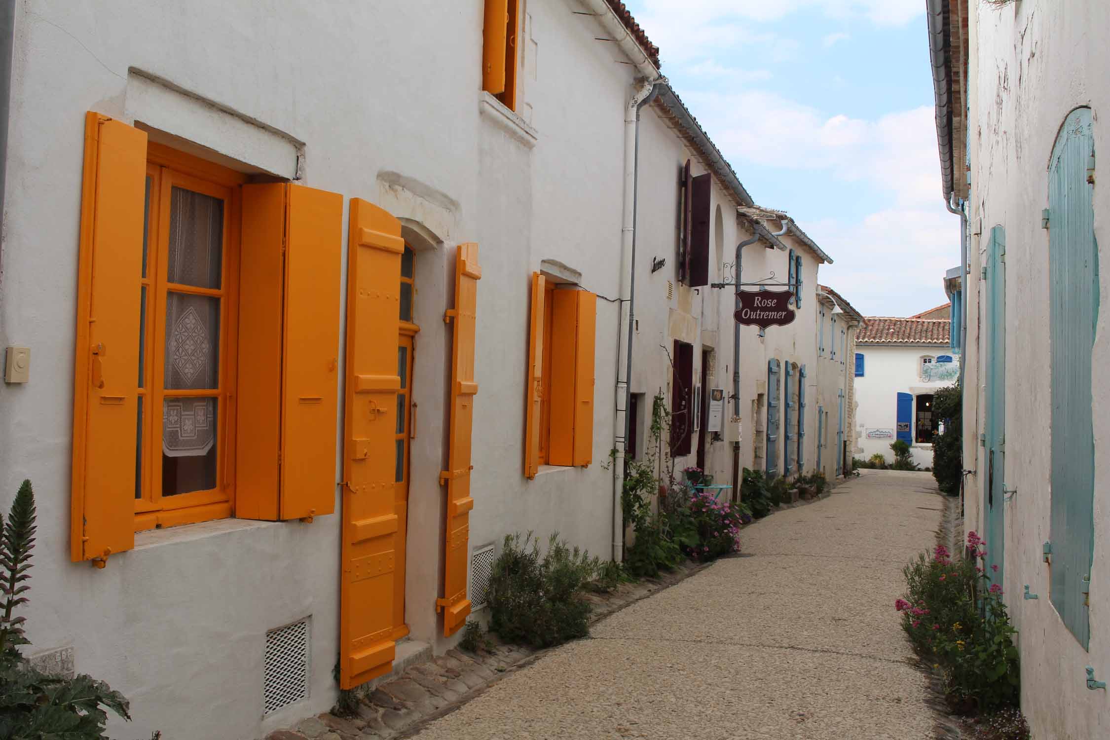 Talmont-sur-Gironde, maisons colorées
