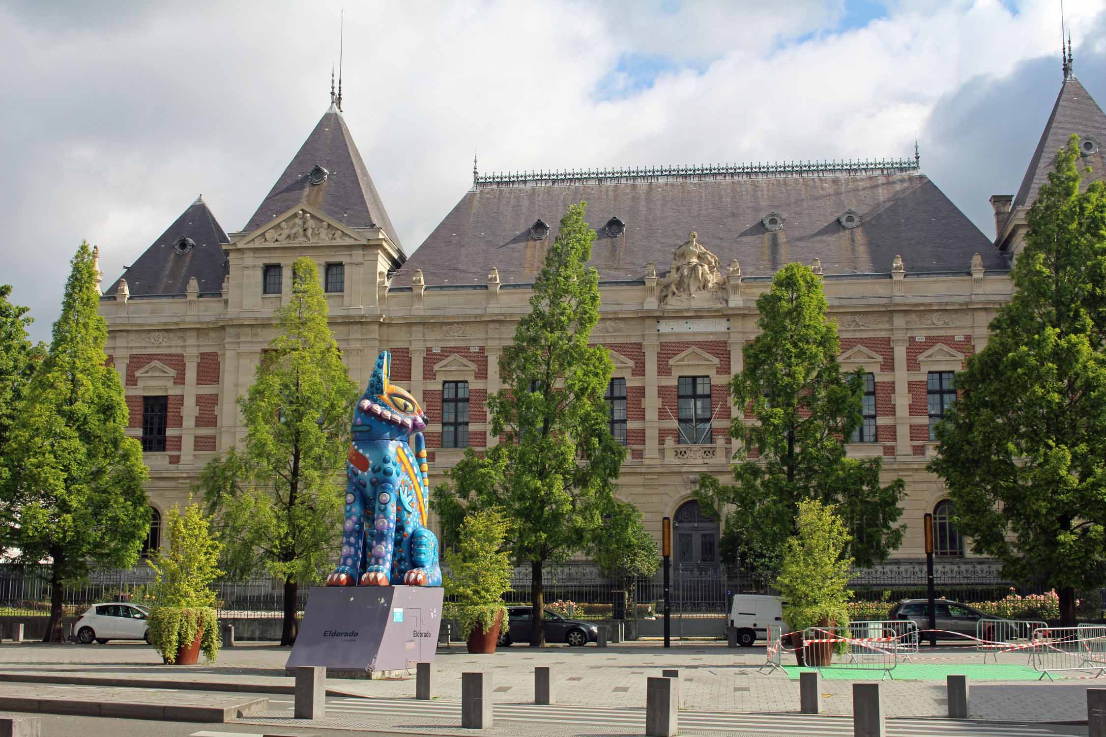 Roubaix, sculpture Chat