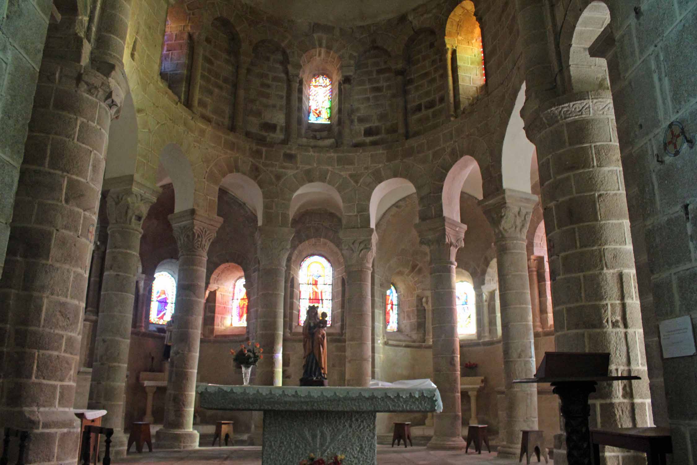 Châtel-Montagne, église Notre-Dame, intérieur