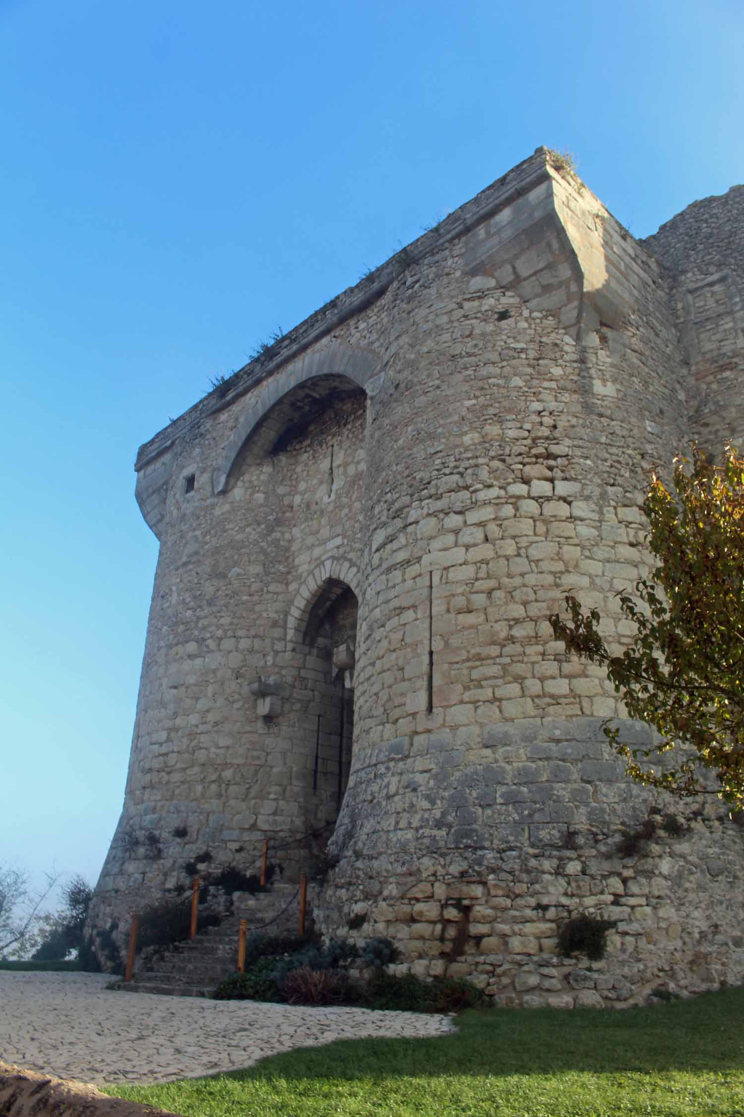 Château de Billy, donjon