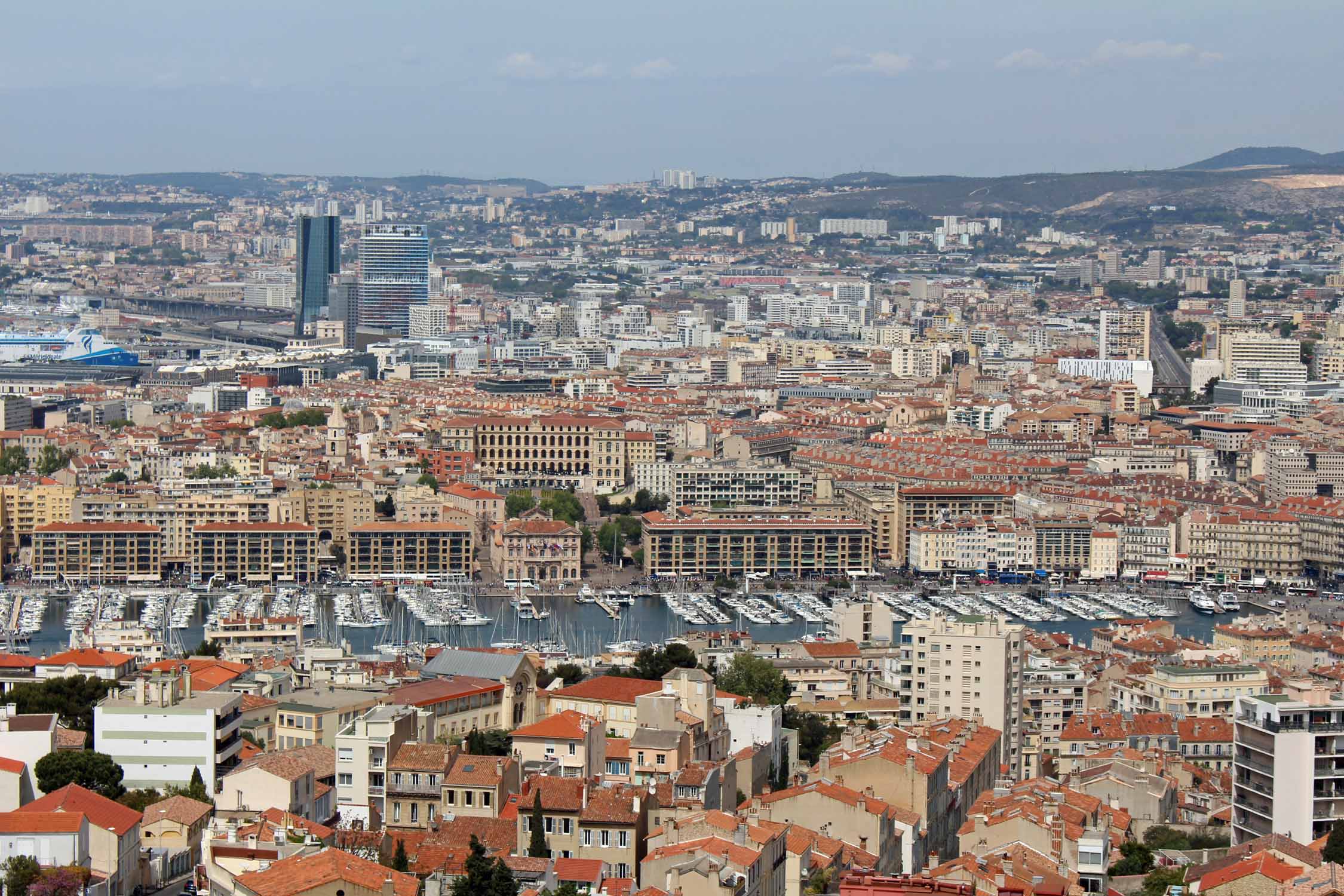 Marseille, le Vieux-Port, vue
